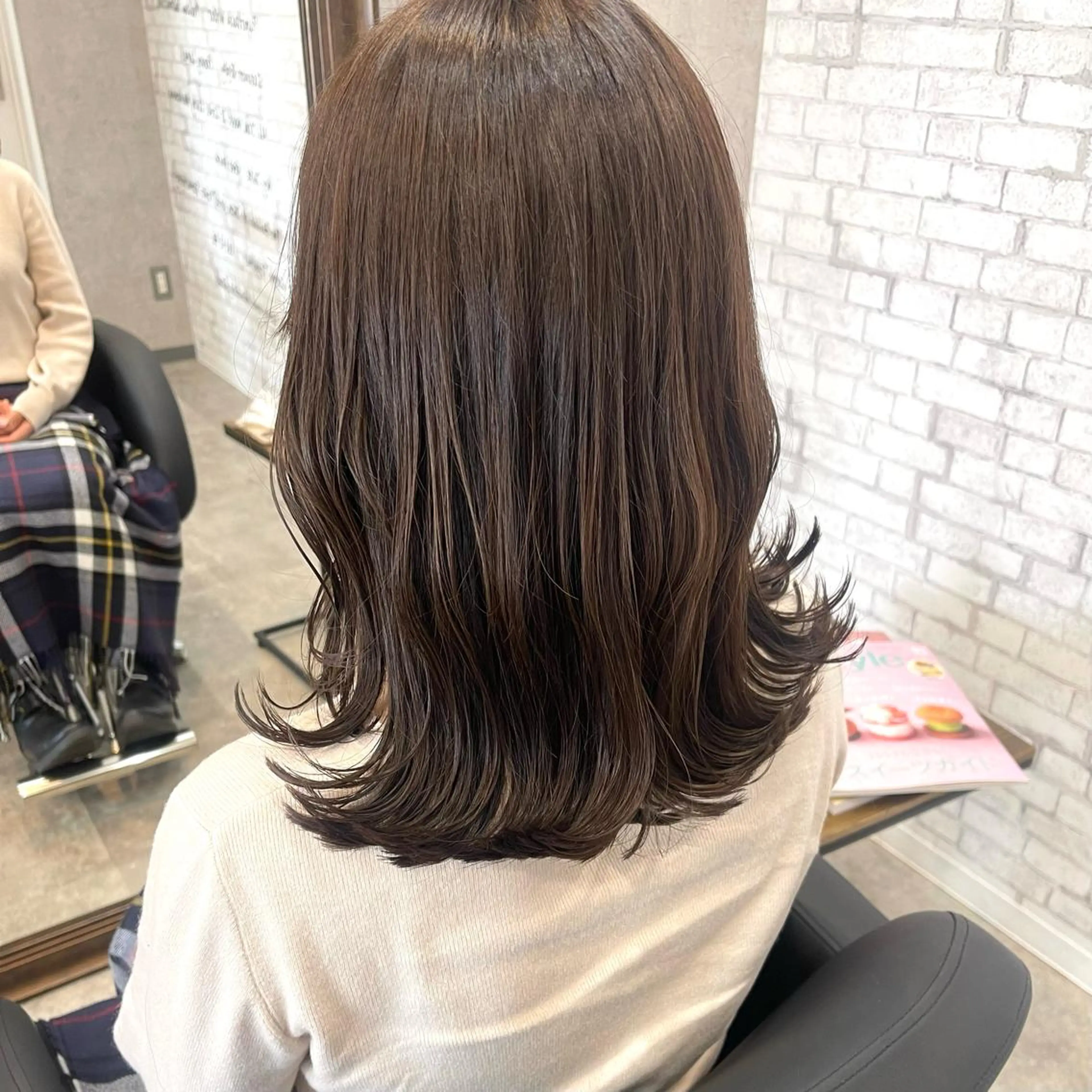 セミロング カラー ヘアアレンジ カット ヘアカラー トリートメント merci.所属・🌻あいり merci.🌻のヘアスタイル