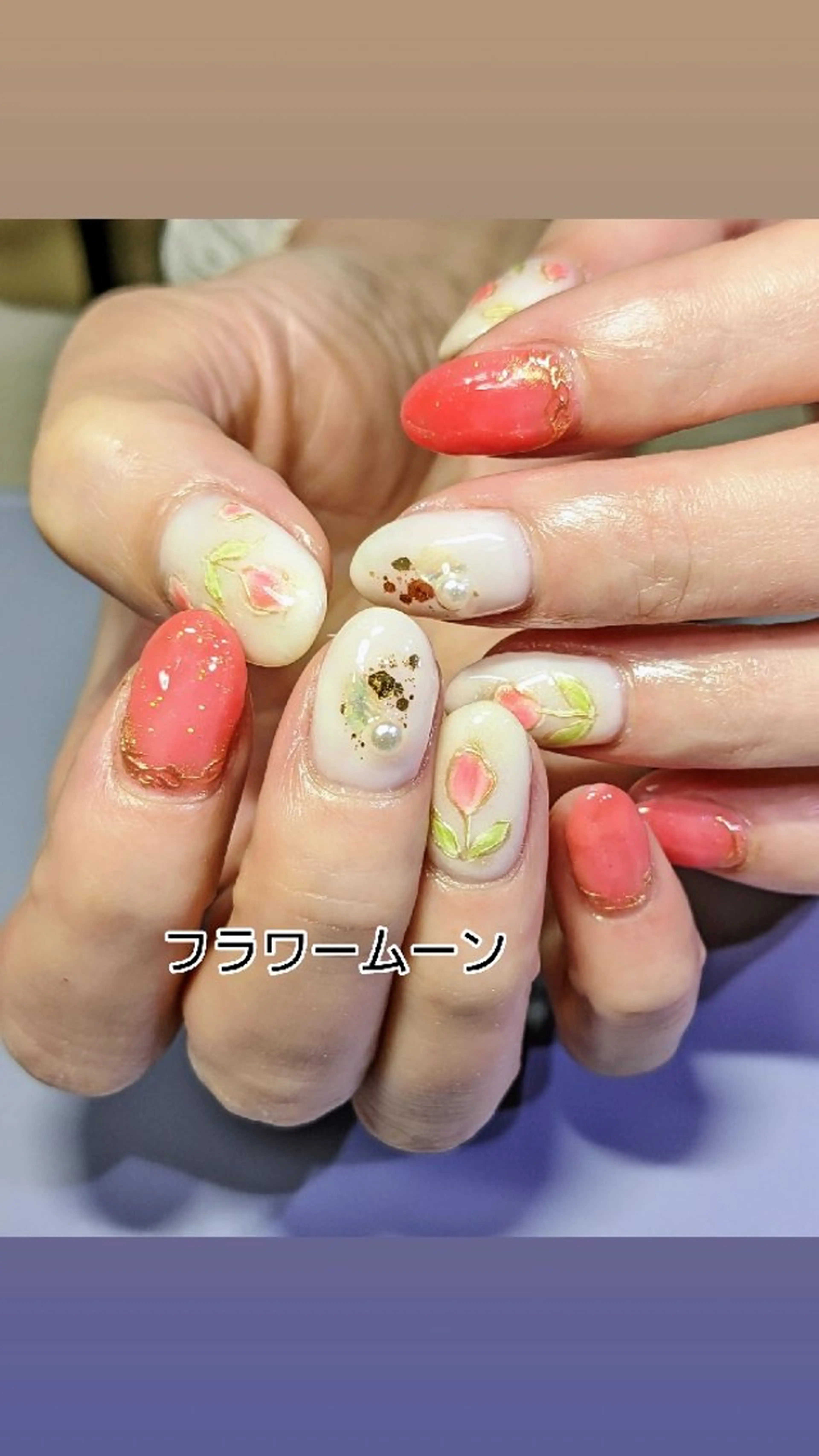 ネイル フラワーネイル ハンドネイル ハンドケア フラワー ムーンのネイルデザイン