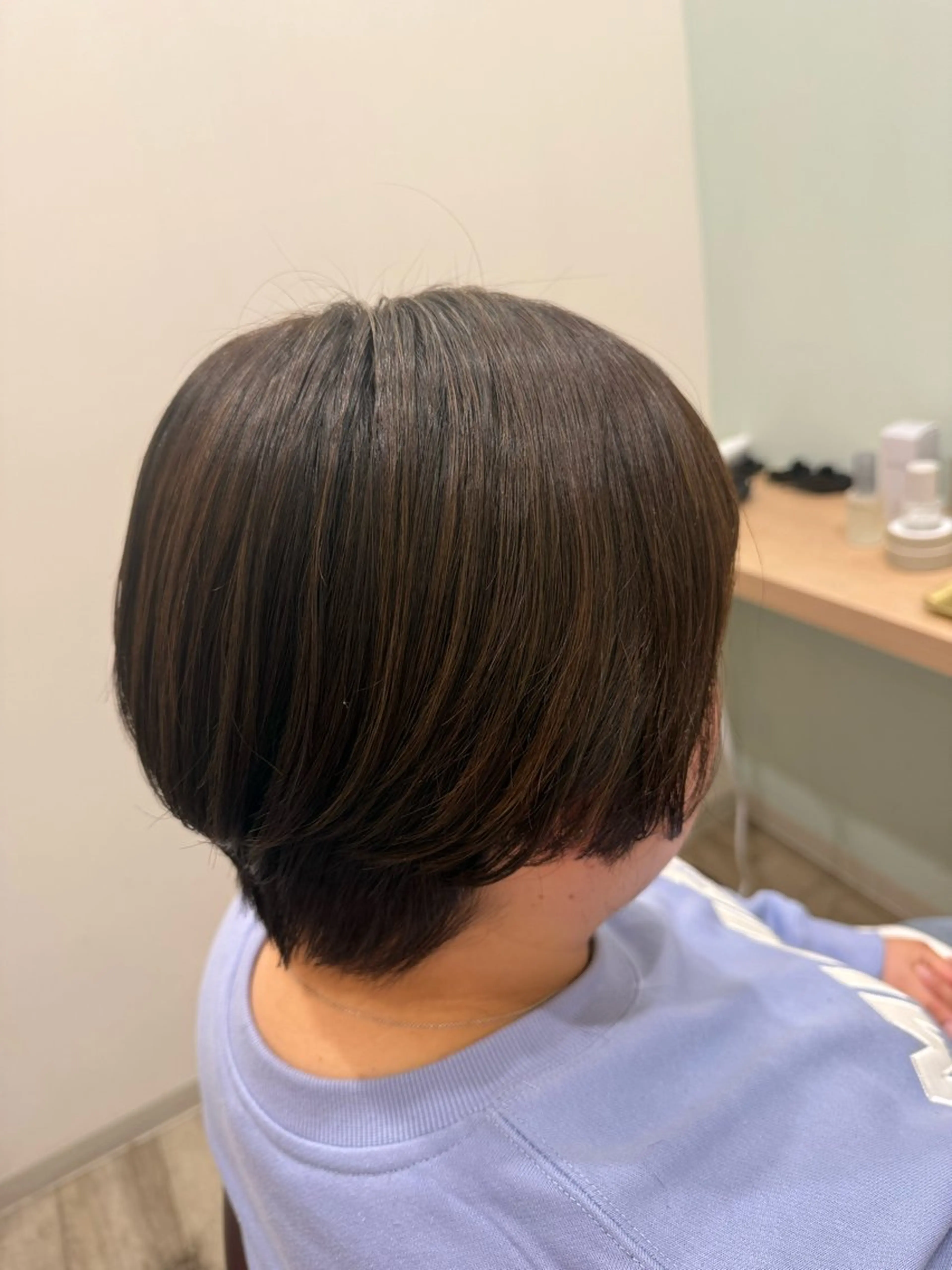 ショート カラー カット ヘアカラー 伊藤 優里のヘアスタイル