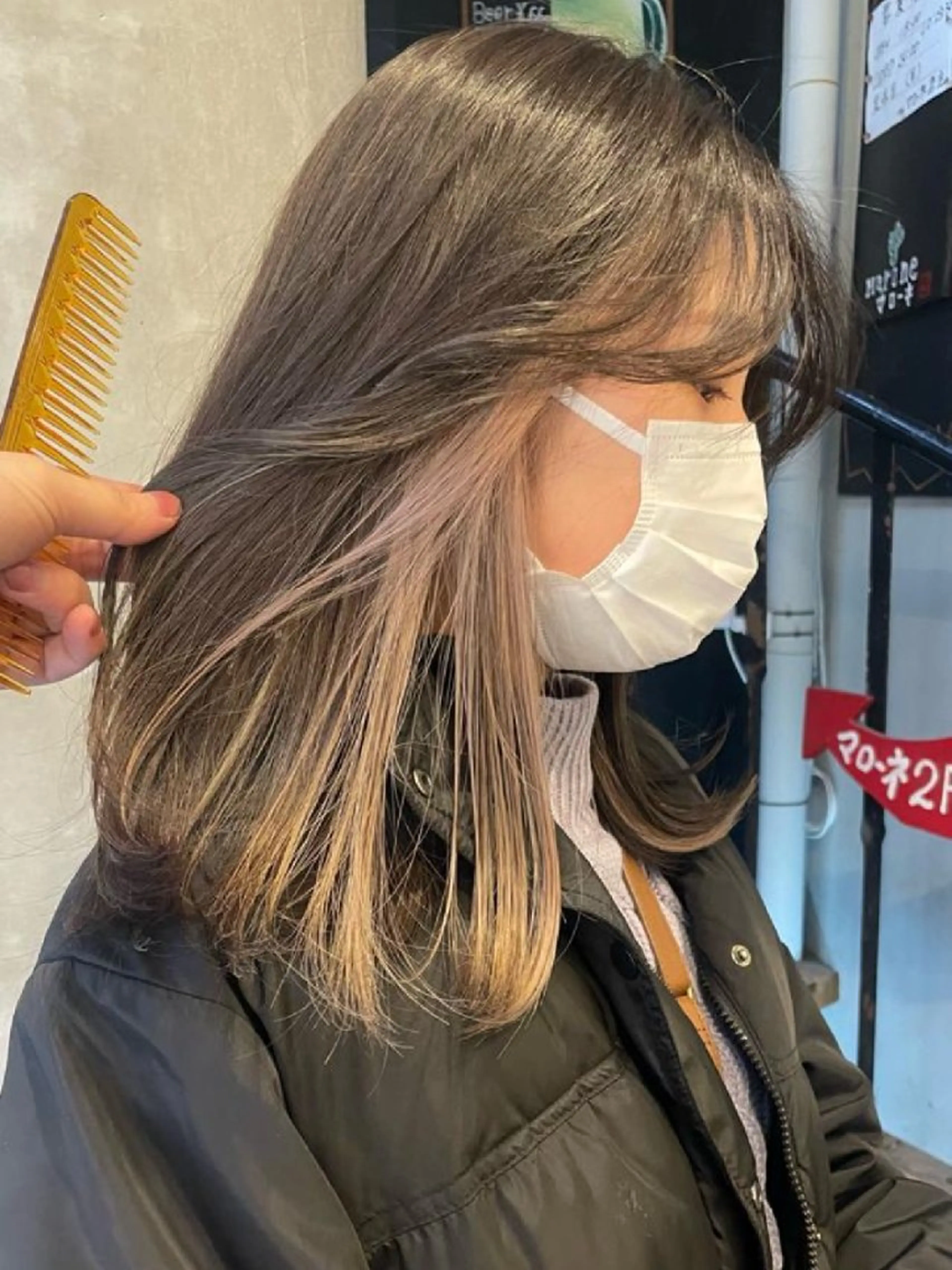 ミディアム キリカ新宿所属・ブリーチ/エクステ /レイヤー/谷口のヘアスタイル