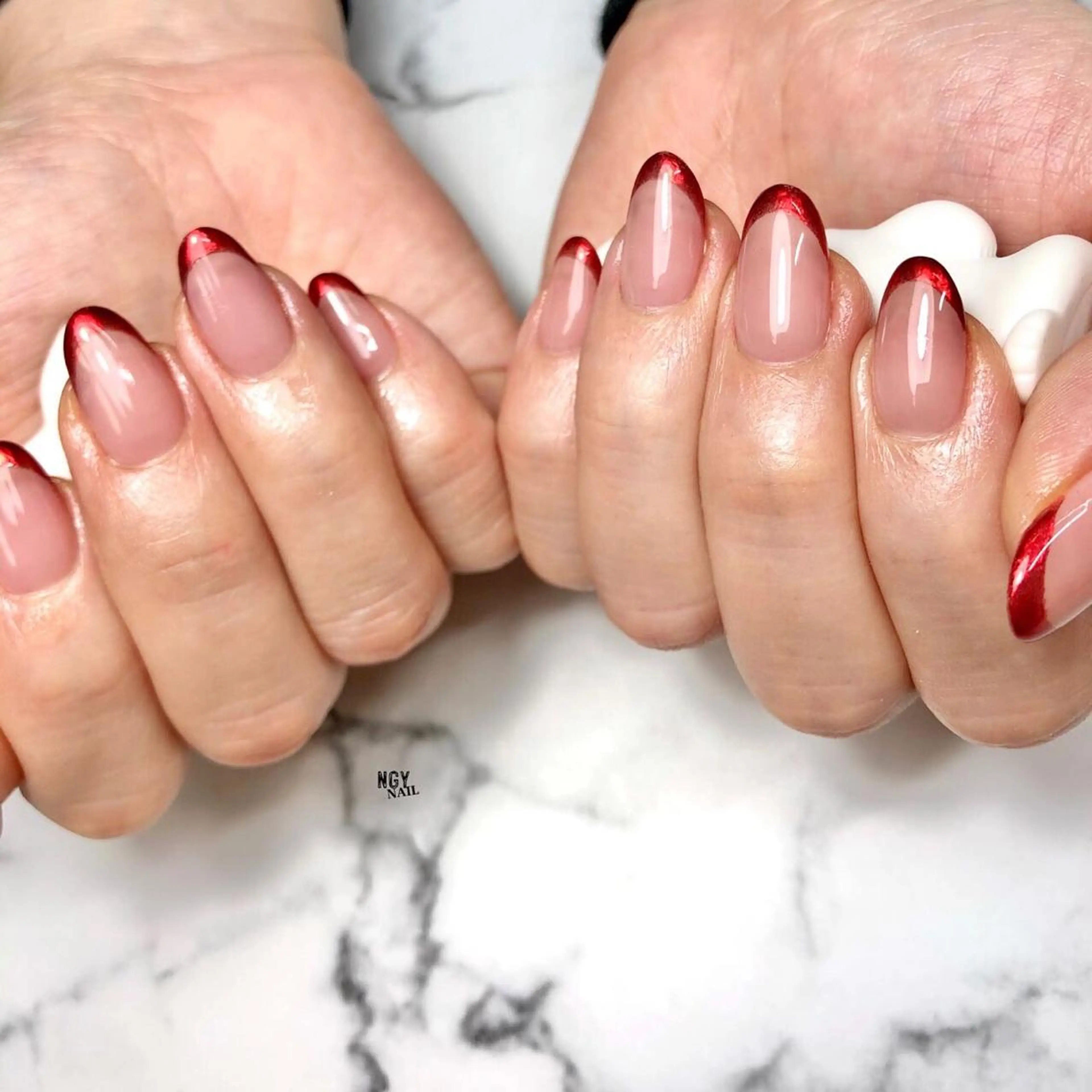 ネイル フレンチネイル ジェルネイル ミラーネイル パラジェル 赤色 ハンドネイル NAIL NOWのネイルデザイン