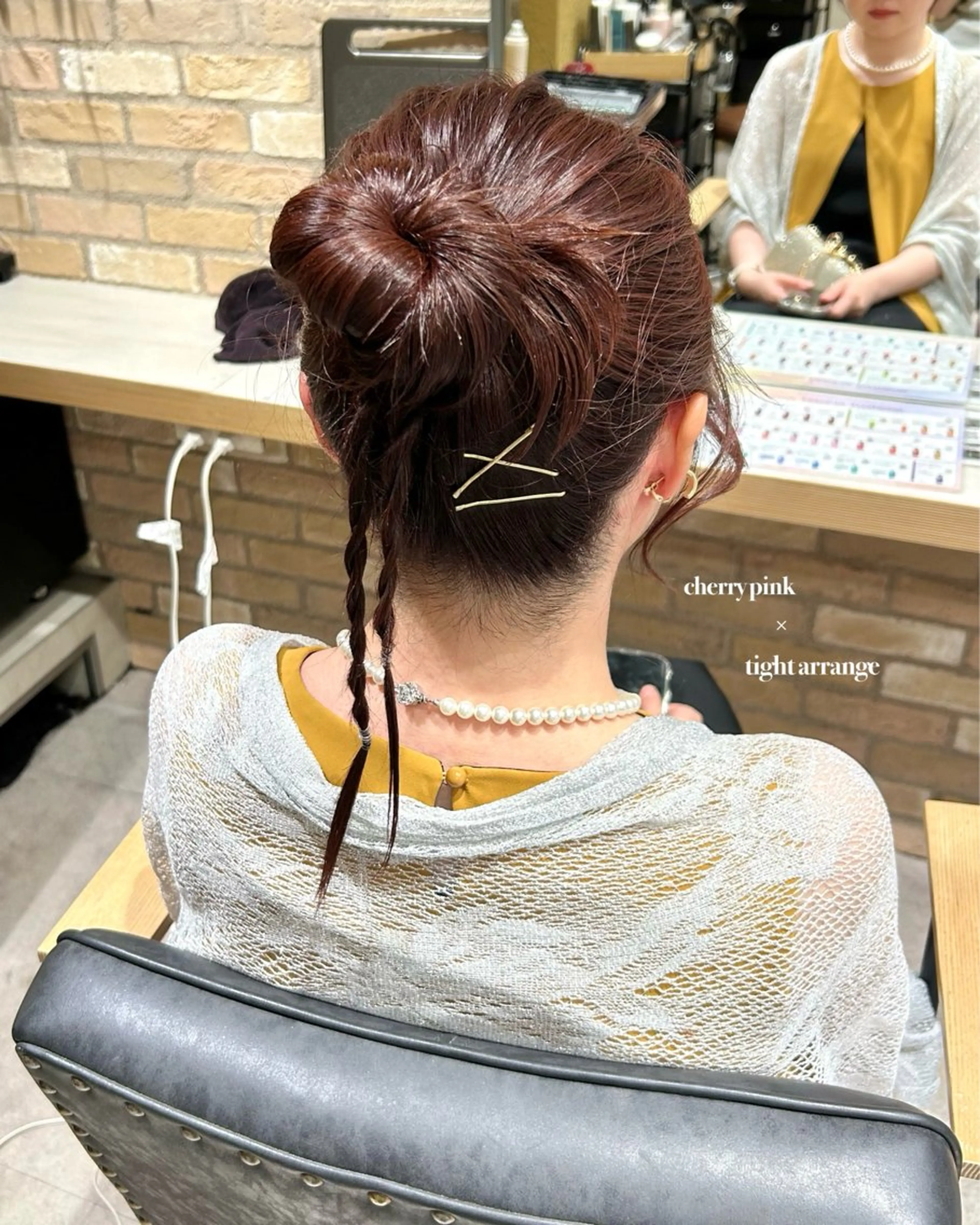 ロング カラー ヘアアレンジ 結婚式・ブライダル レッドカラー ヘアセット レイヤー/nail COCOROのヘアスタイル