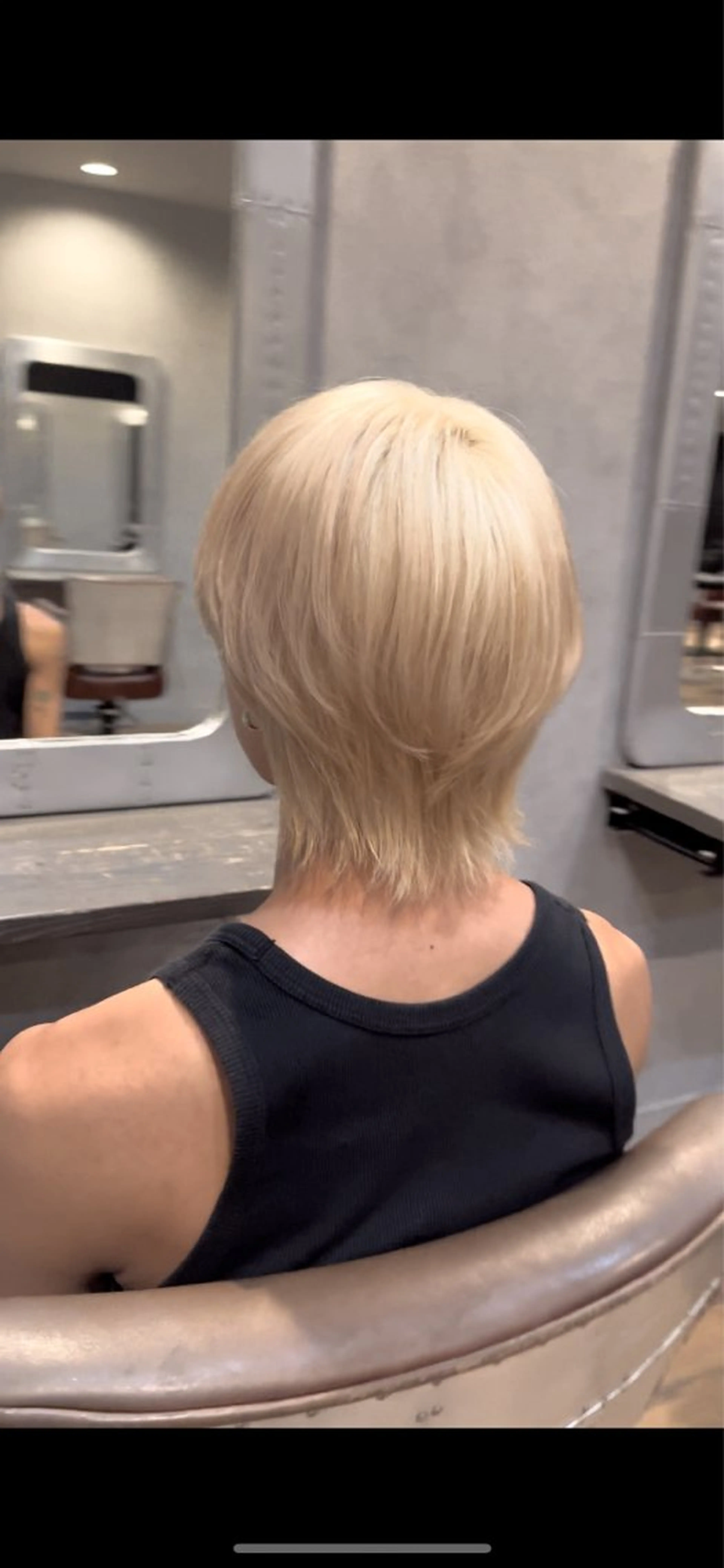 カラー ミウラ ナオヤのヘアスタイル