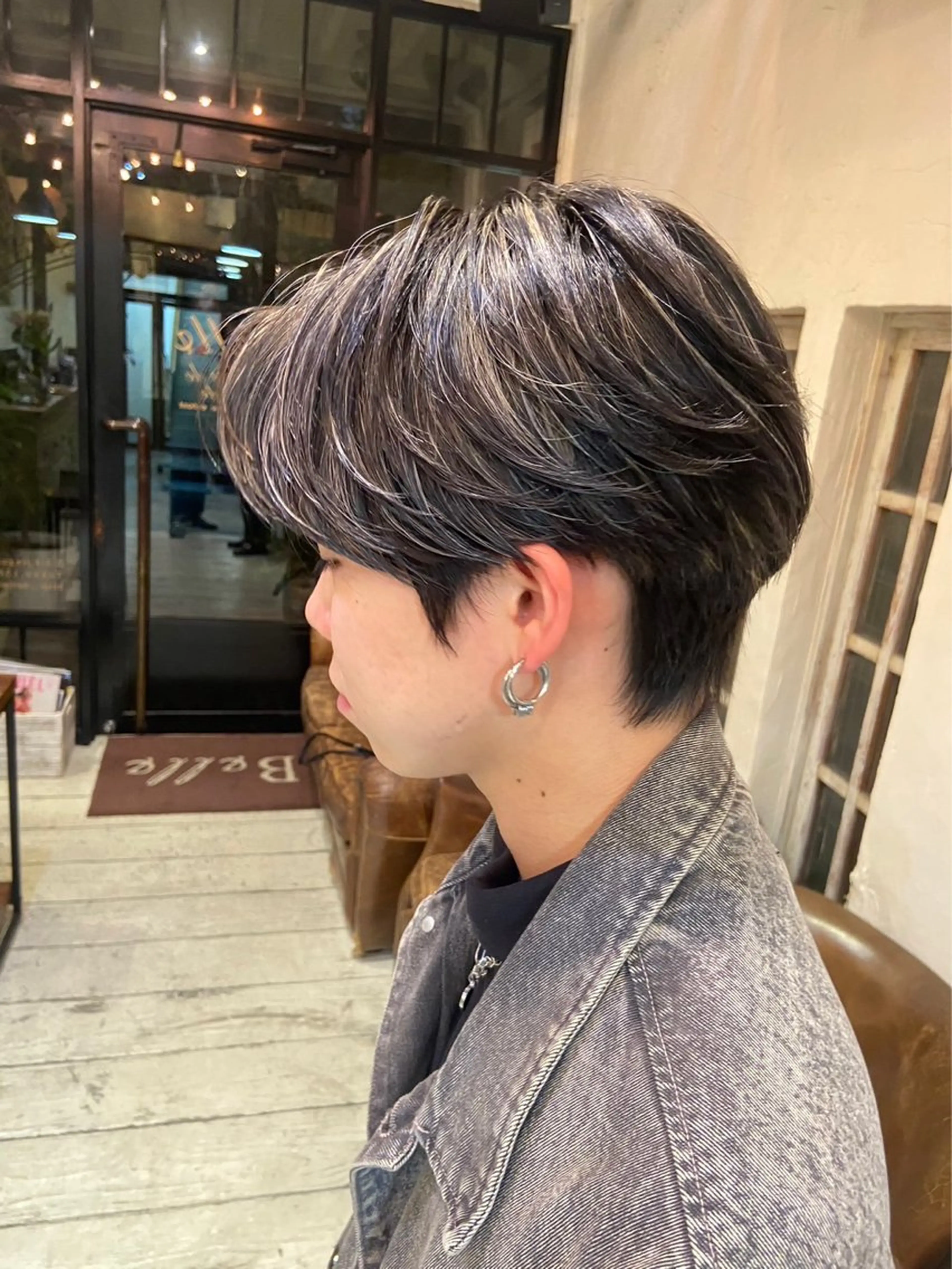 ショート カラー メンズ メンズハイライト ハイライトカラー ハイライト 抜きっぱなしブロンド /ハイトーン/カナタのヘアスタイル