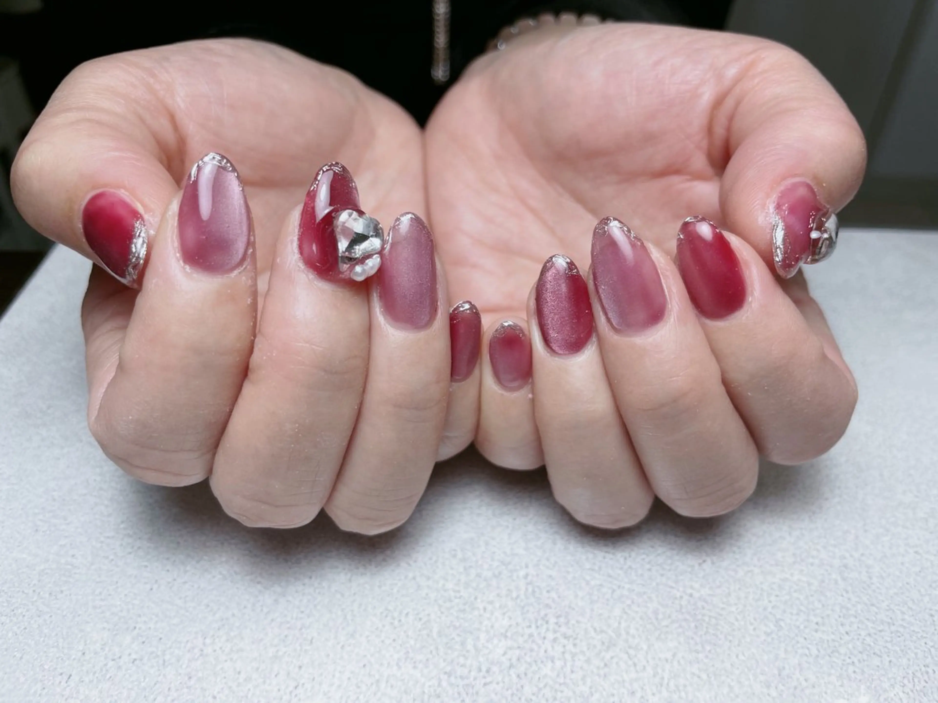 ネイル ジェルネイル ハート マグネットネイル ミラーネイル パラジェル ハンドネイル BLANC.nail yuuのネイルデザイン