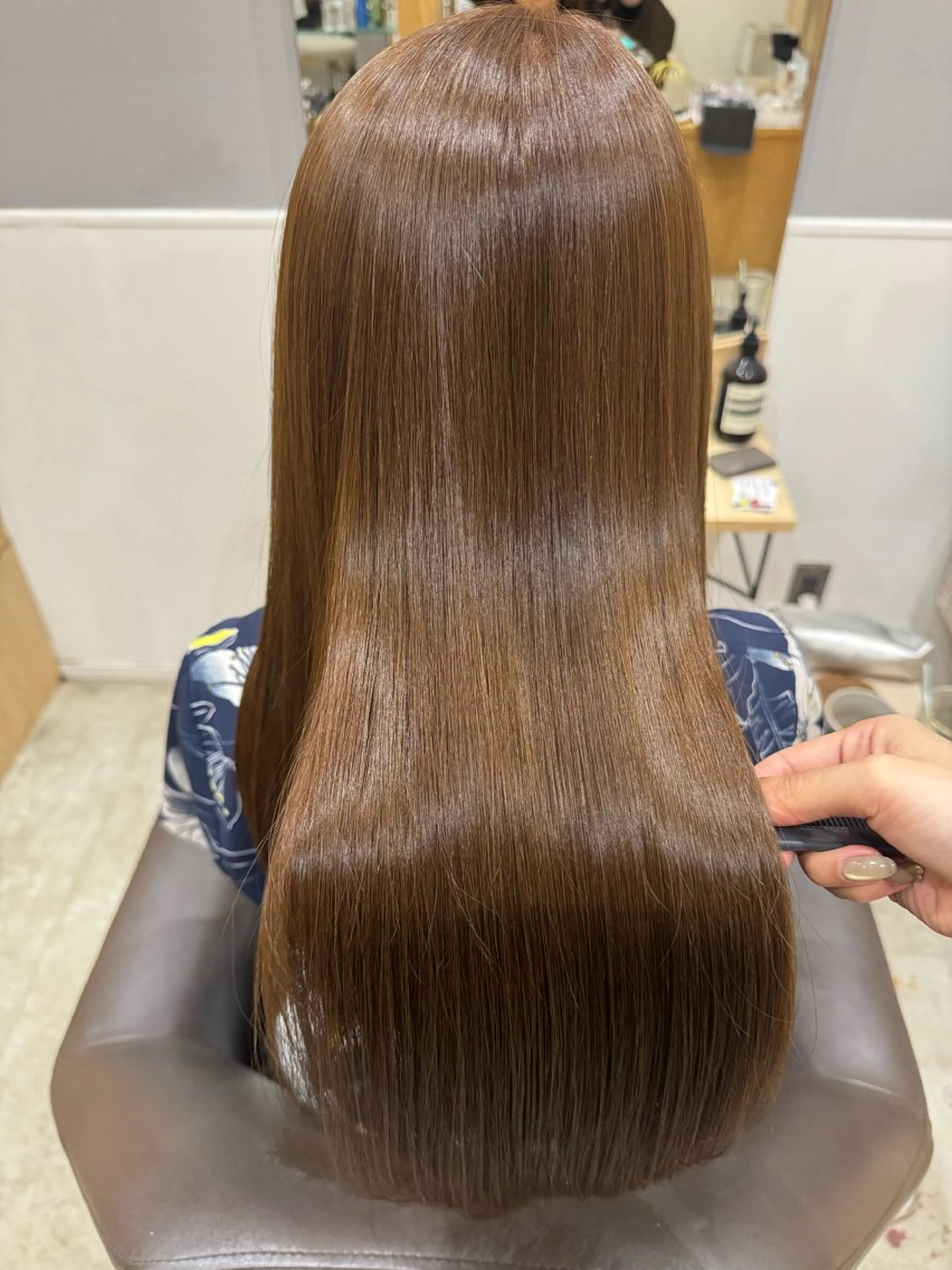 ロング トリートメント miloc🫧 MOMOYOのヘアスタイル