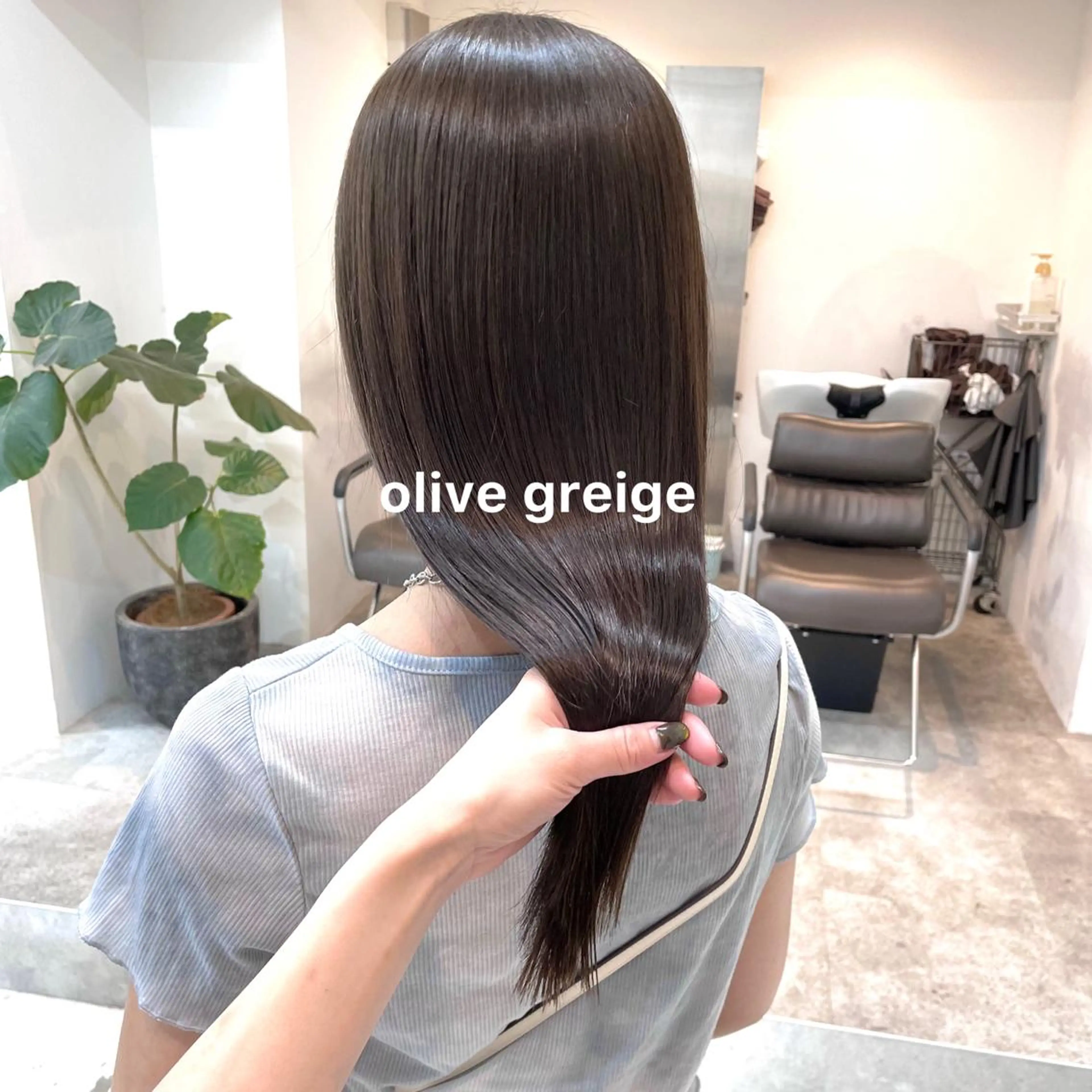 カラー 暖色カラー推し/ トヤエリコのヘアスタイル