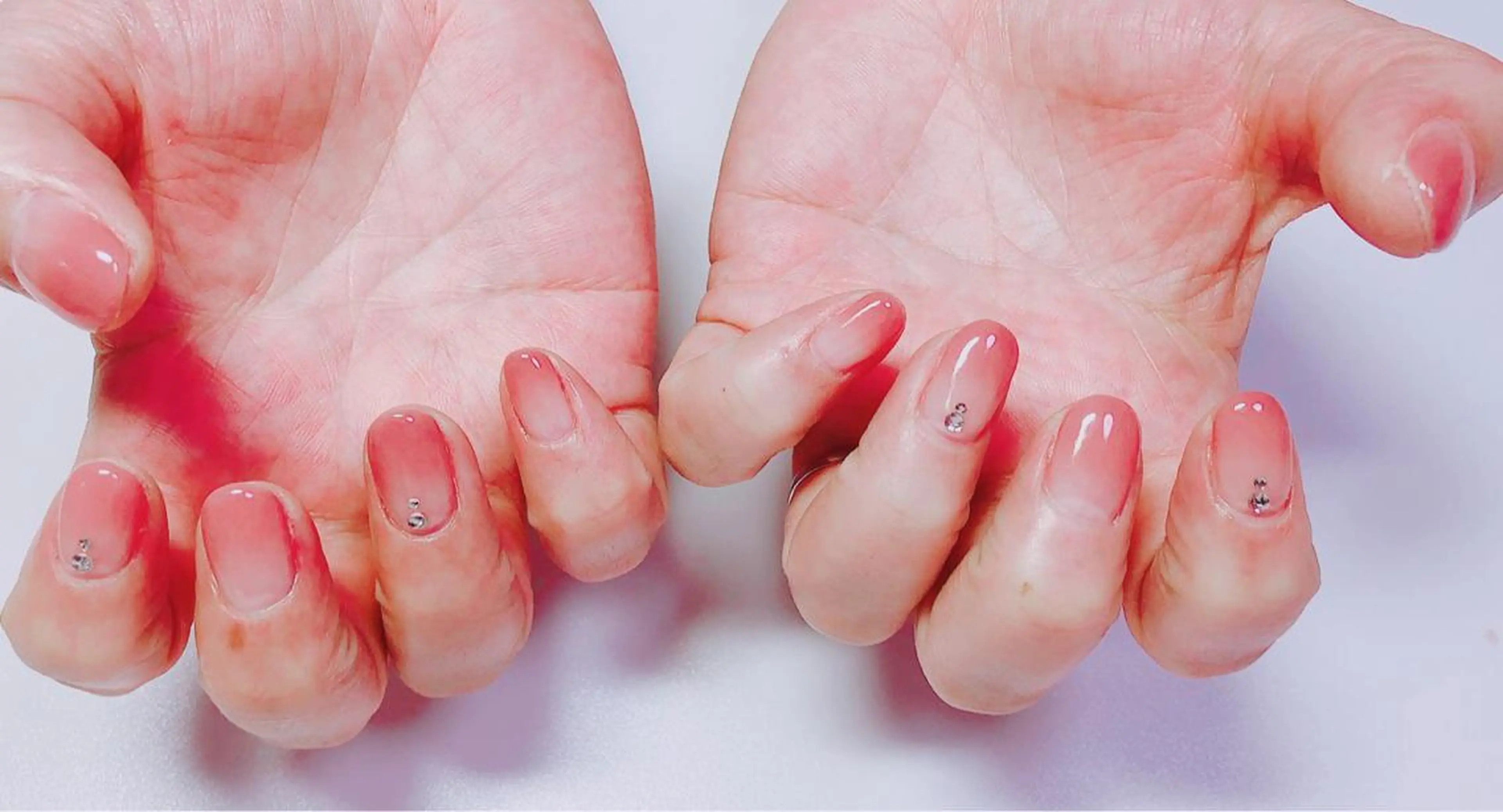 ネイル グラデーション シンプルネイル ハンドネイル Riz nailのネイルデザイン