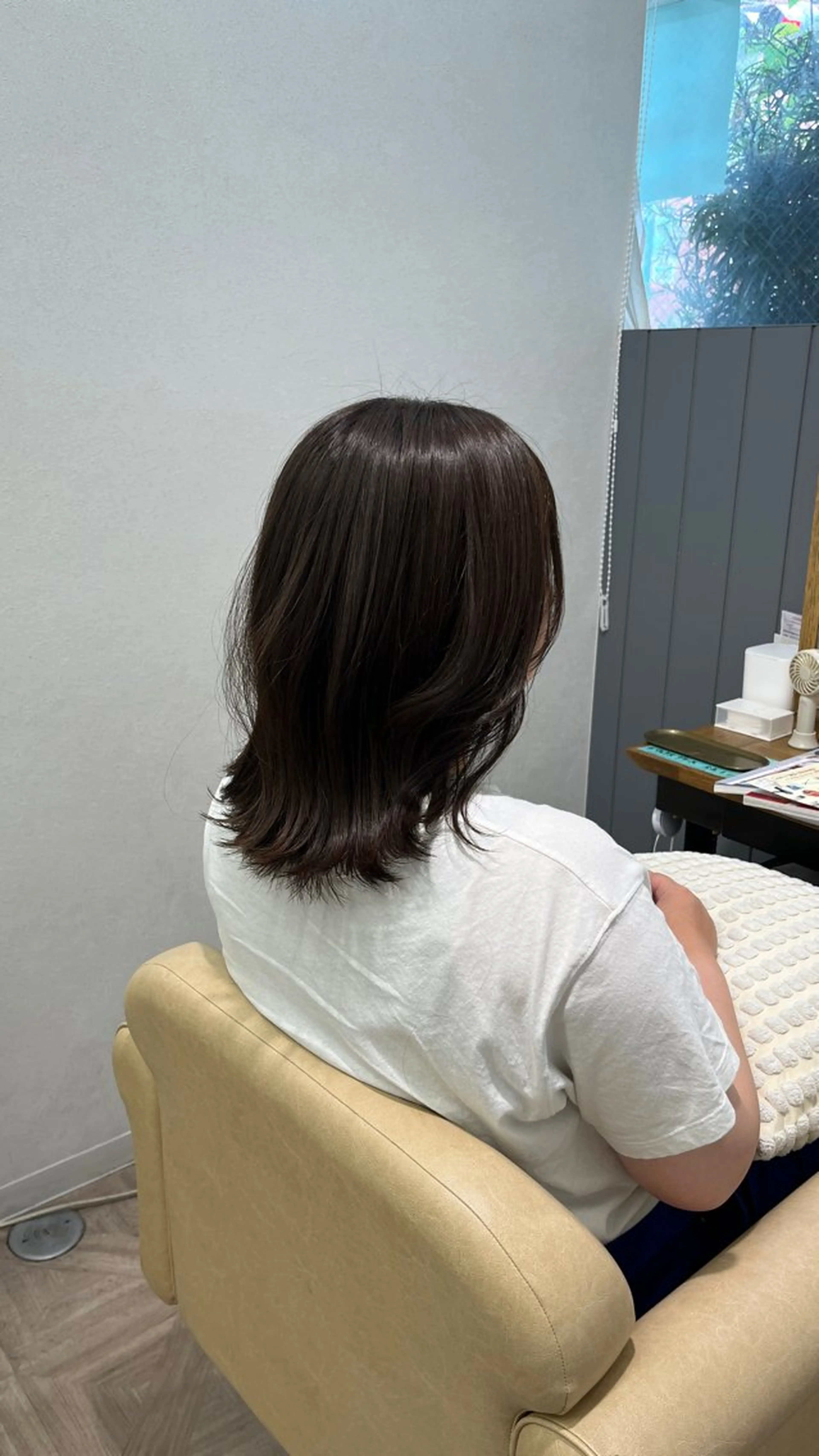 ミディアム カラー 透明感カラー グレージュ カット ヘアカラー トリートメント 阿部 美春のヘアスタイル