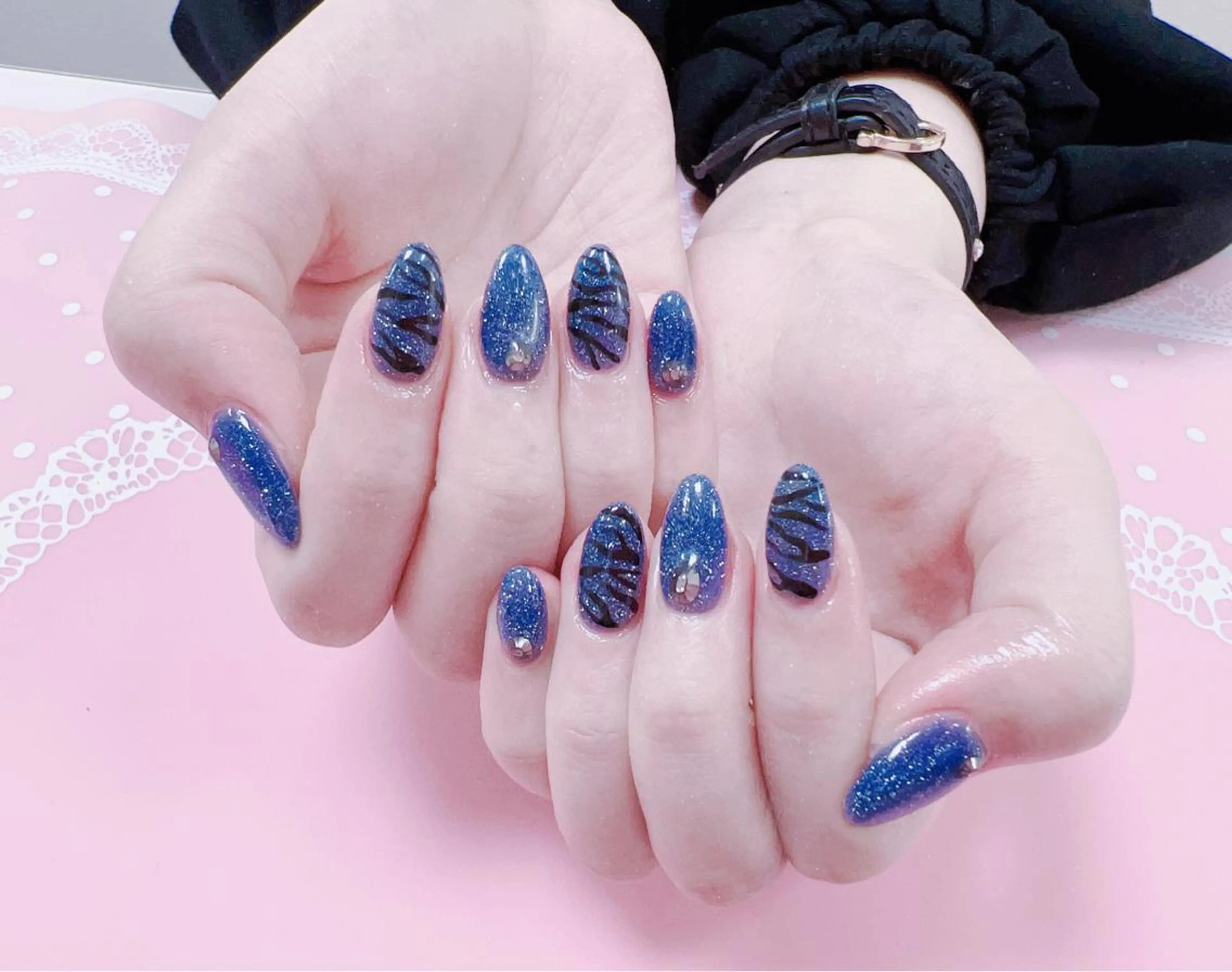 ネイル はぴねす所属・横浜 美夢のネイルデザイン