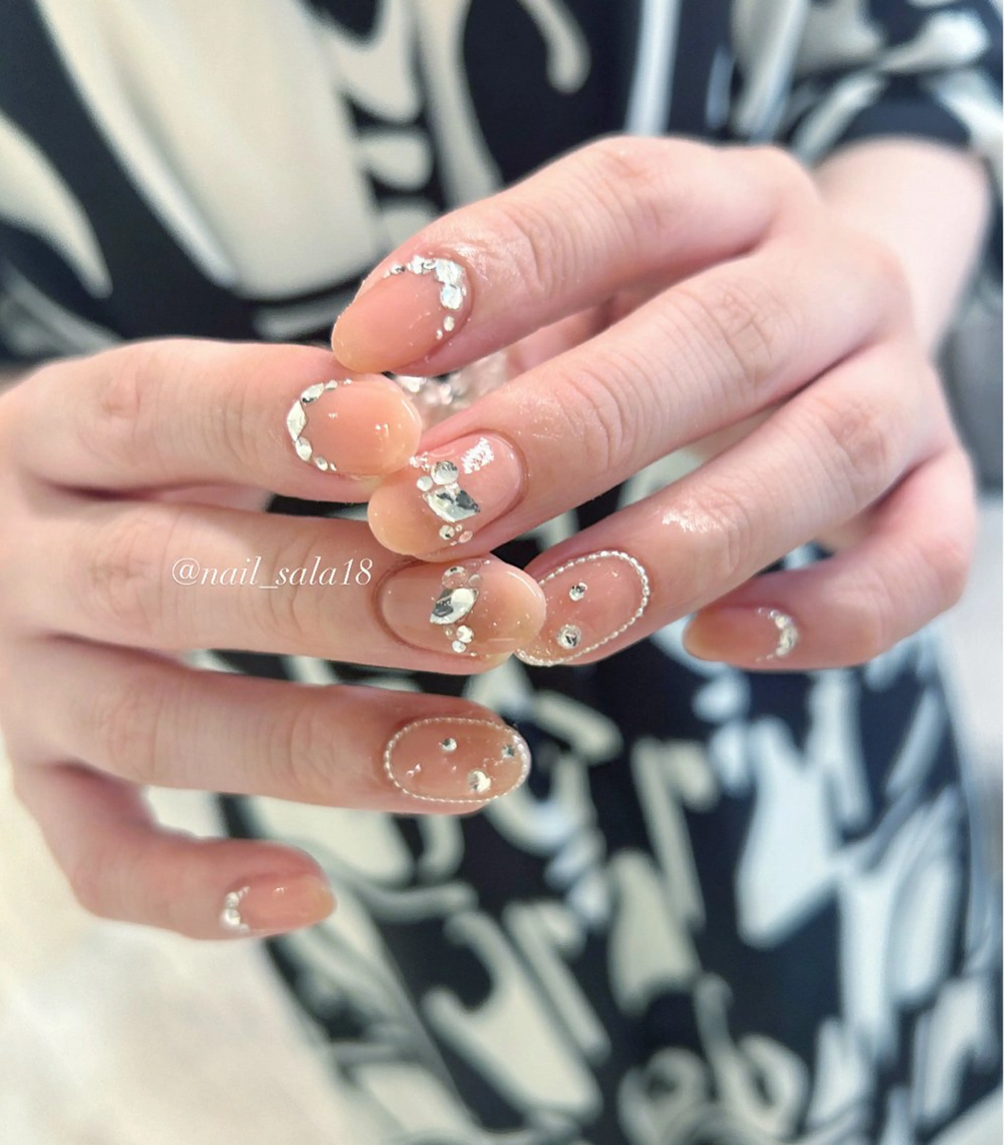 ネイル 齋藤 沙羅のネイルデザイン