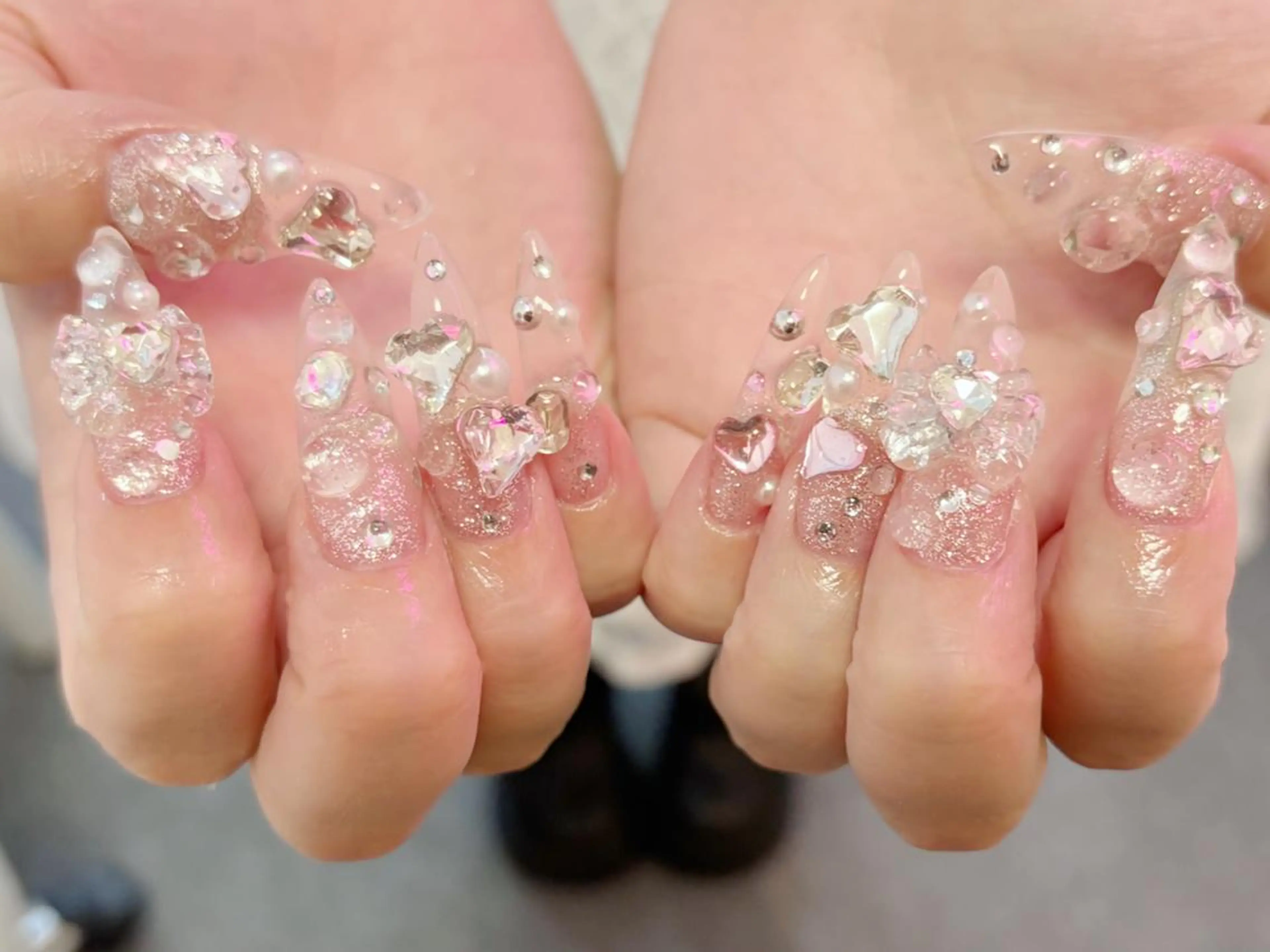 ネイル 長さ出し グラデーション 卒業式 キラキラネイル マグネットネイル Mio💖Belle Nail Salonのネイルデザイン