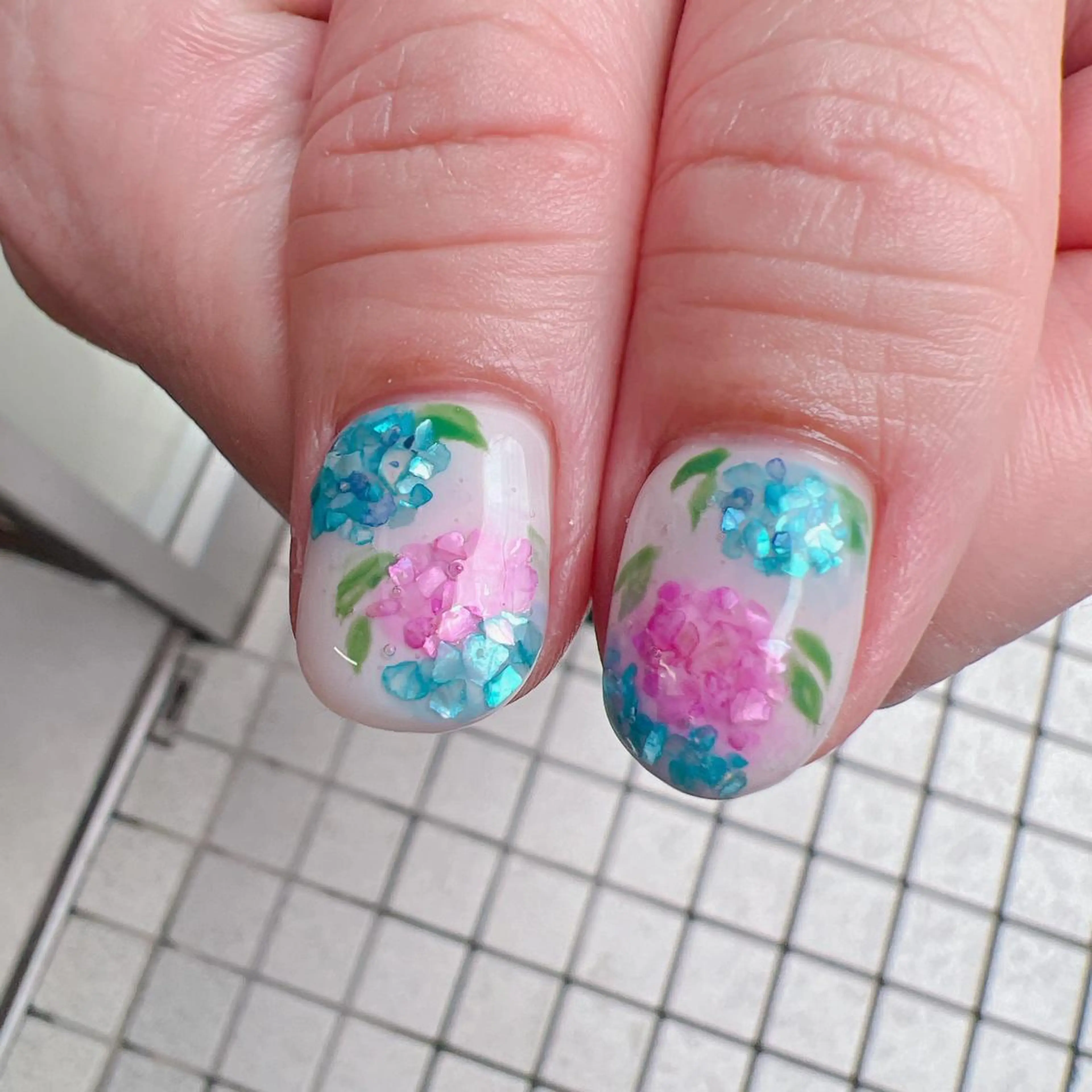 ネイル Emi lyのネイルデザイン