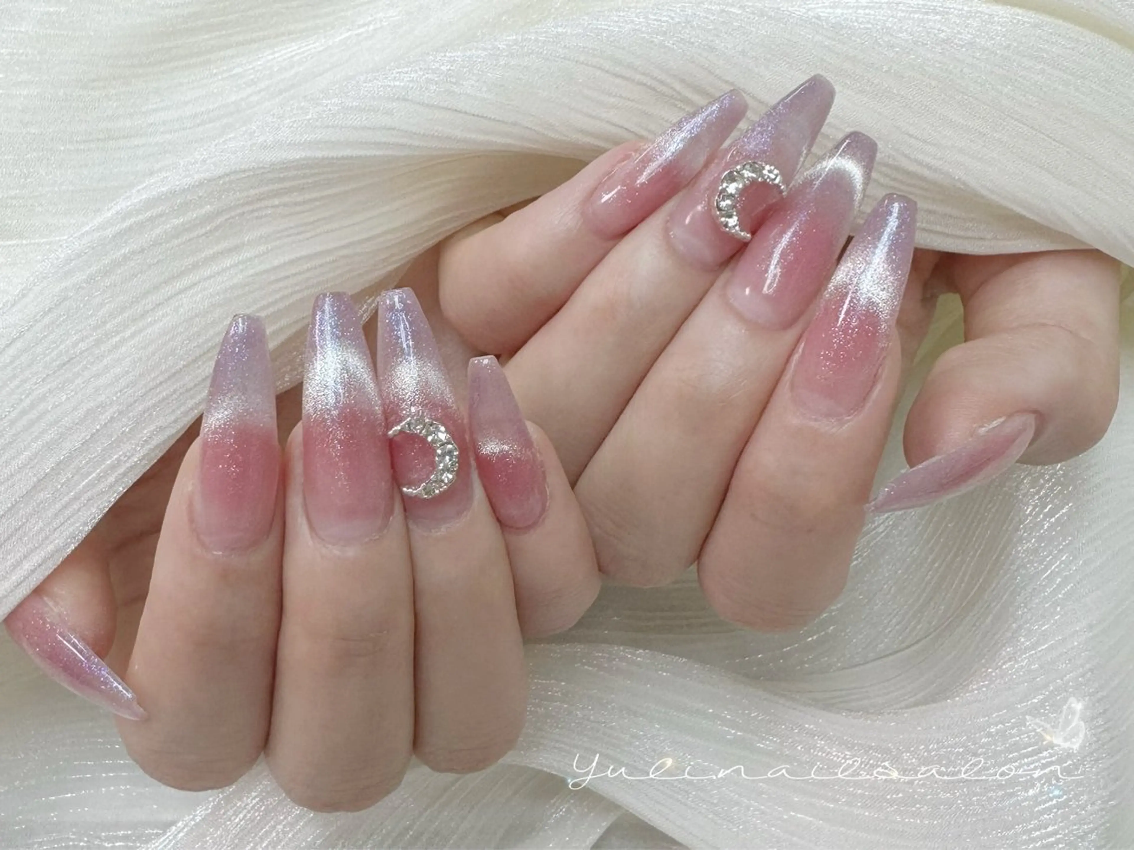 ネイル ハンドネイル 🎀YULI_ Nail 🎀新宿店のネイルデザイン