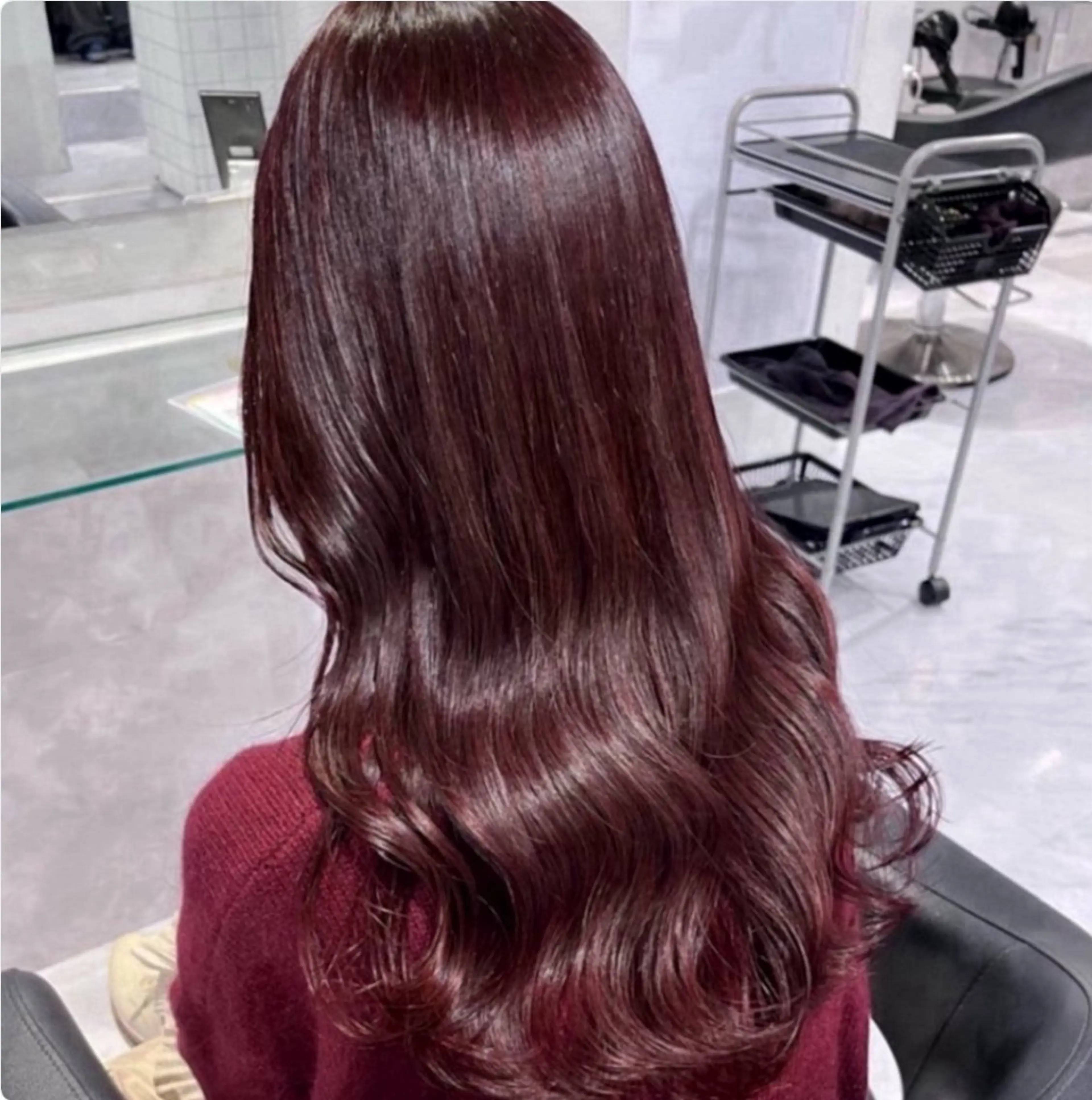 ロング カラー 🫧うる艶トレンド 🫧透明感カラーのヘアスタイル