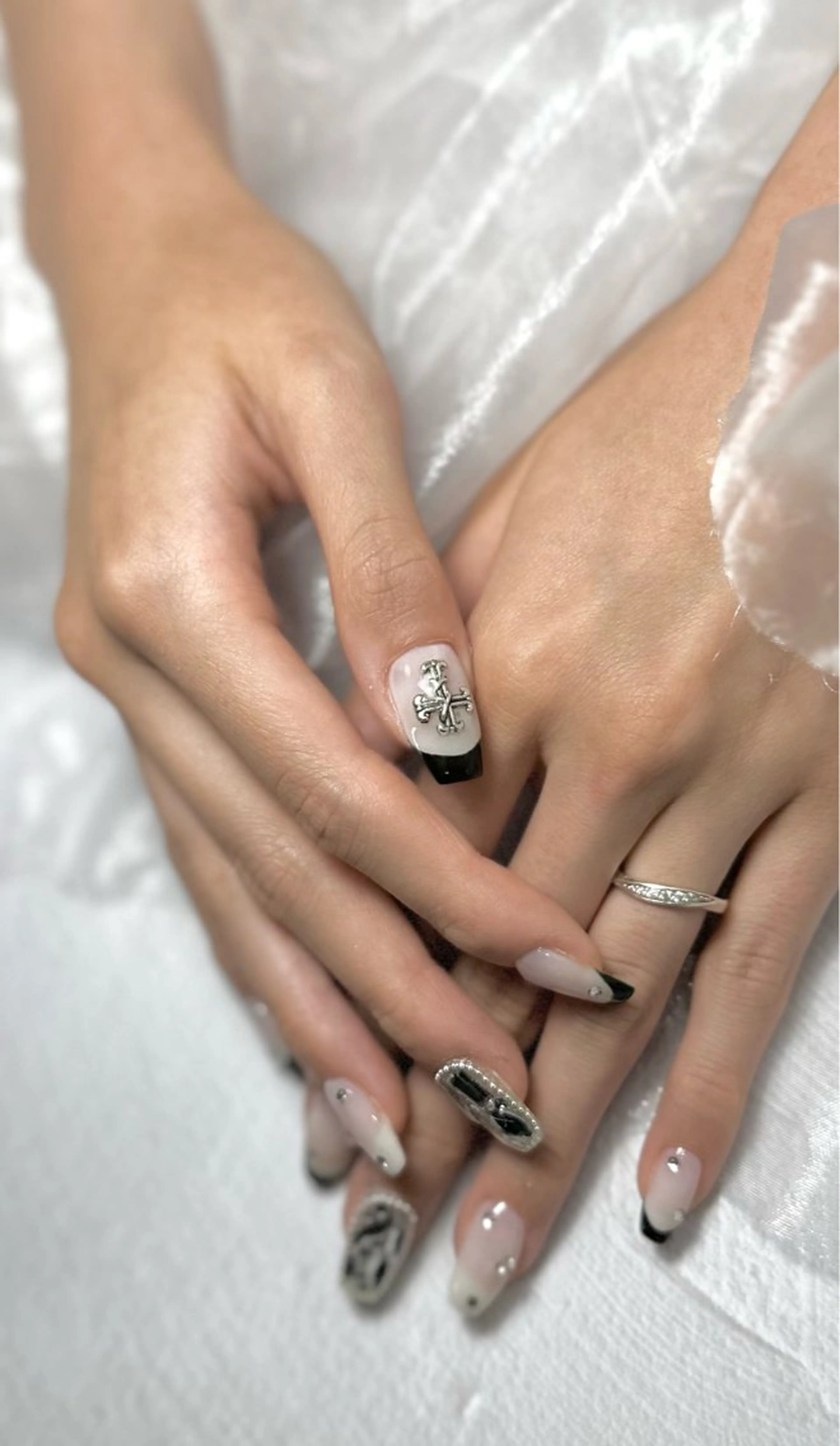 ネイル 石﨑 利祥のネイルデザイン