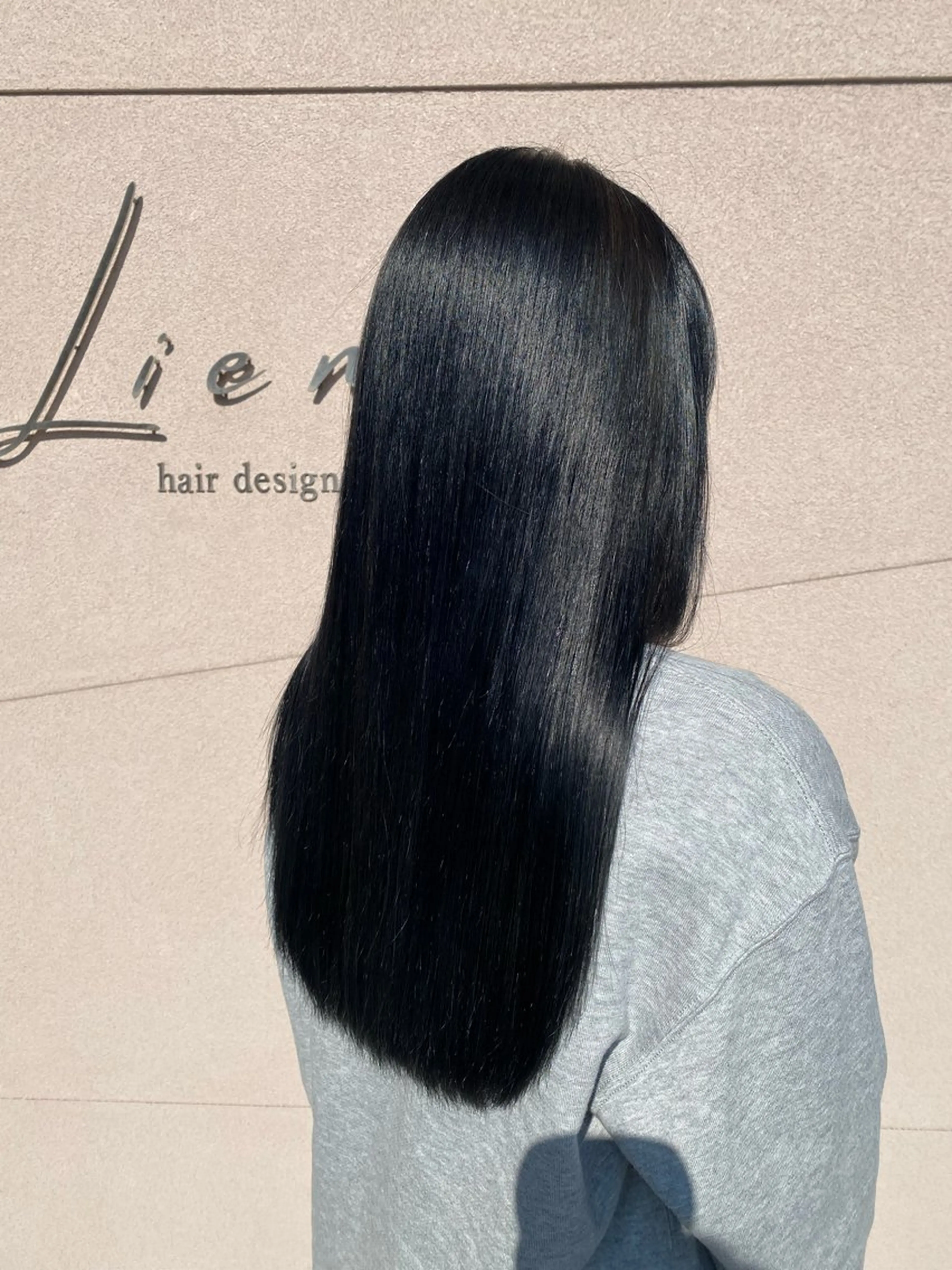 ロング Lien.AKI 透明感カラー🤍のヘアスタイル