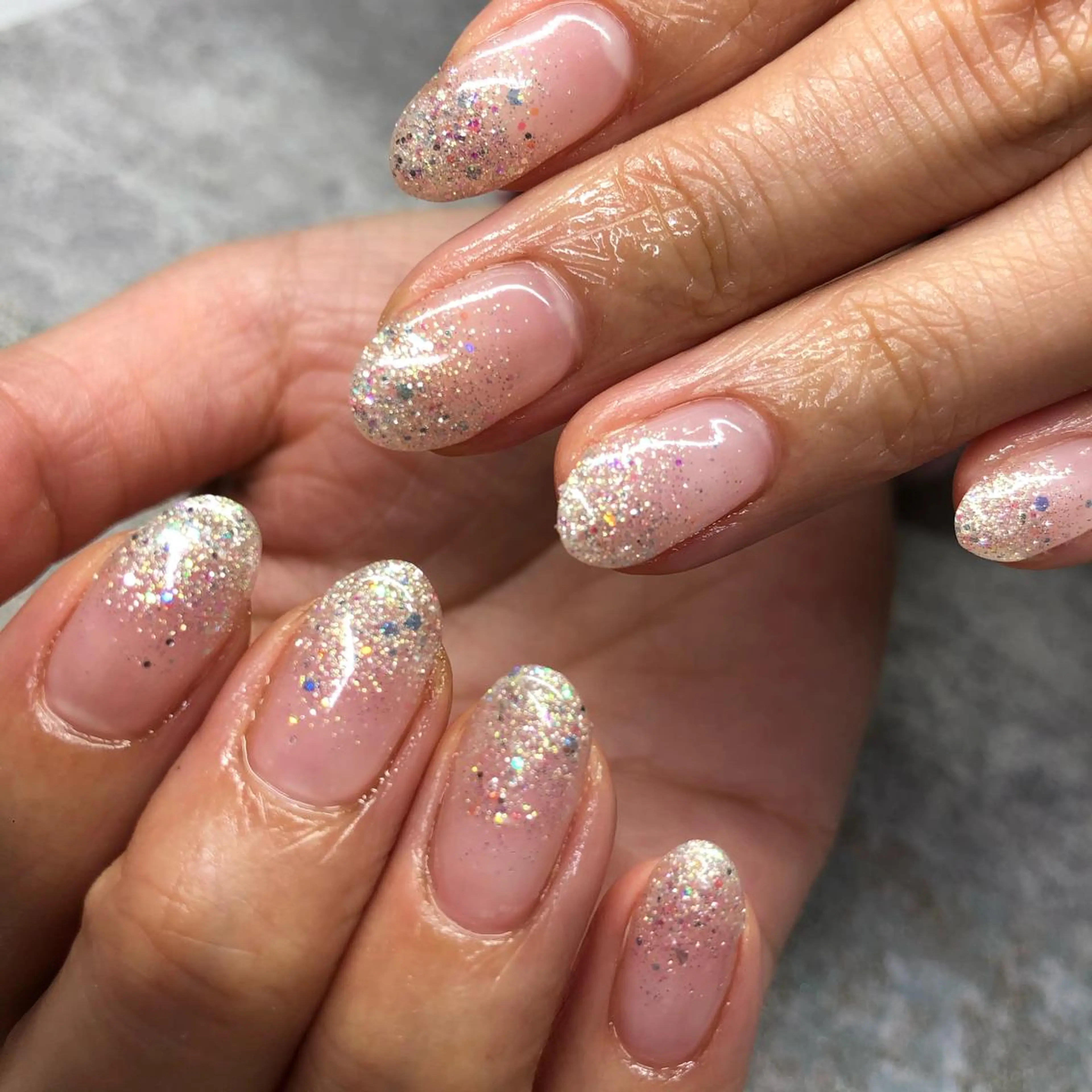 ロング カラー ヘアアレンジ キッズ ネイル マツエク・マツパ 福田 加奈のネイルデザイン