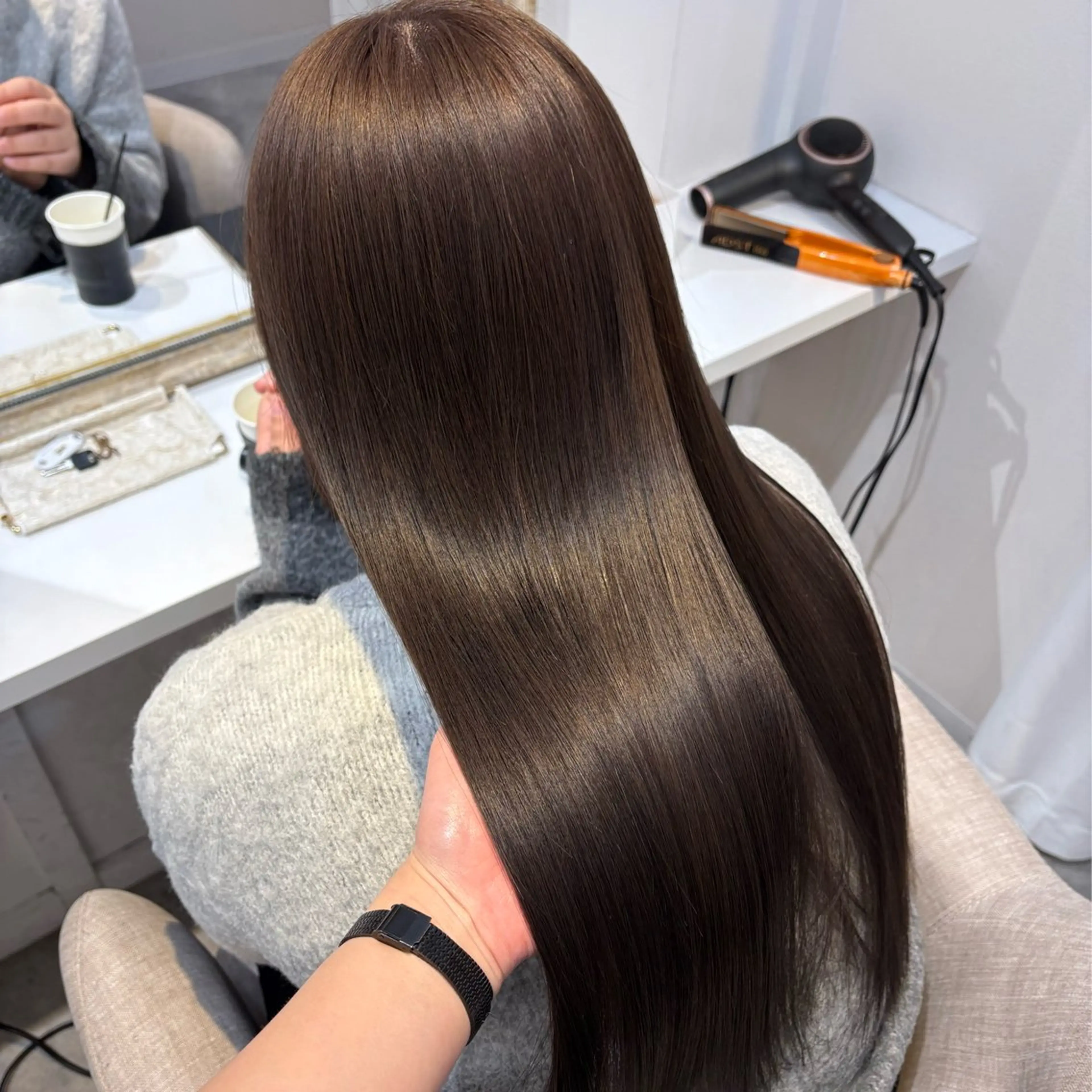 【髪質改善フルコース🤍】 似合わせカット + 最高級ケアカラー + 髪質改善トリートメント🎀の写真