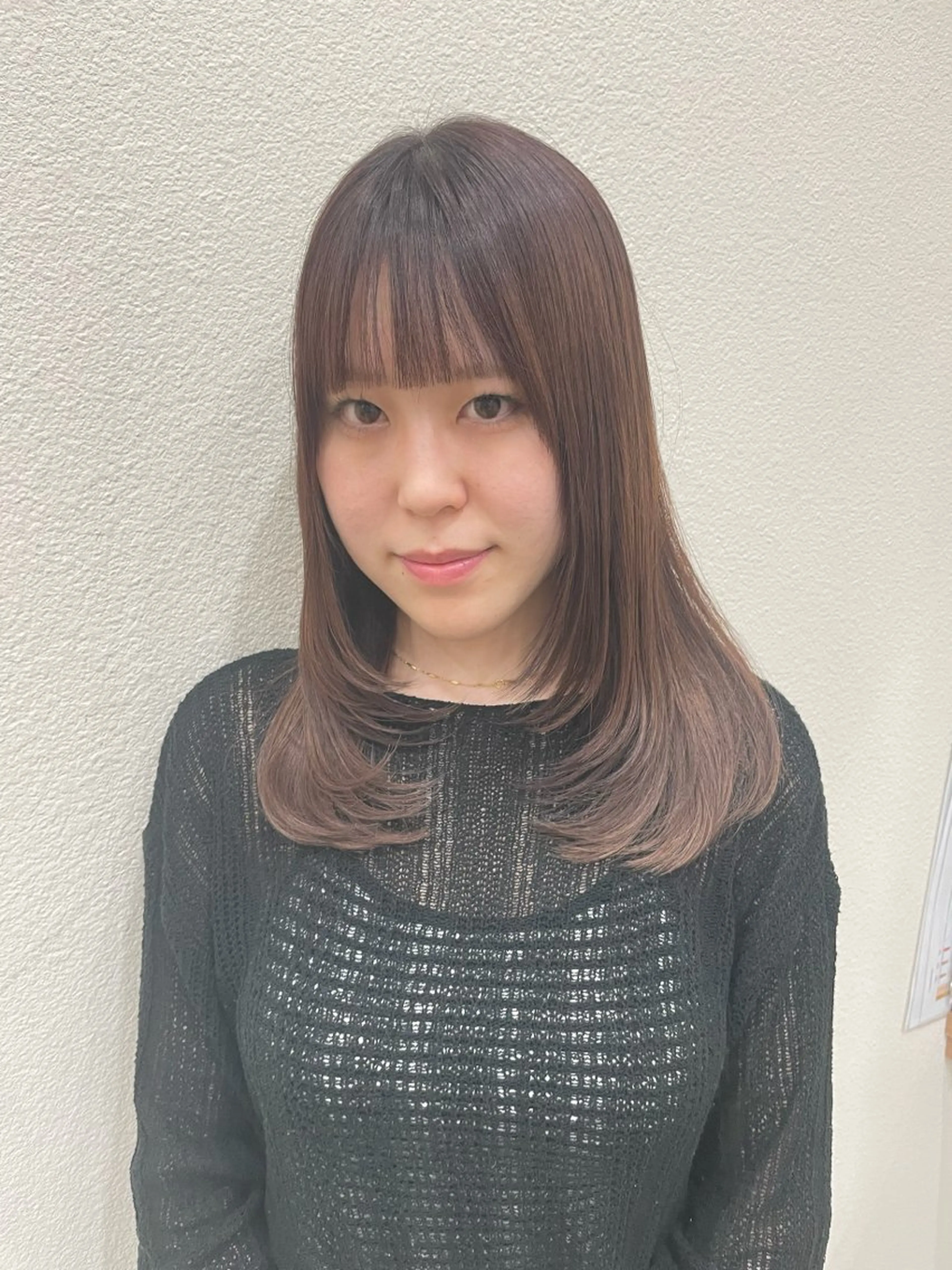 ミディアム カット ヘアカラー トリートメント Amelie所属・鈴木 梨瑚のヘアスタイル