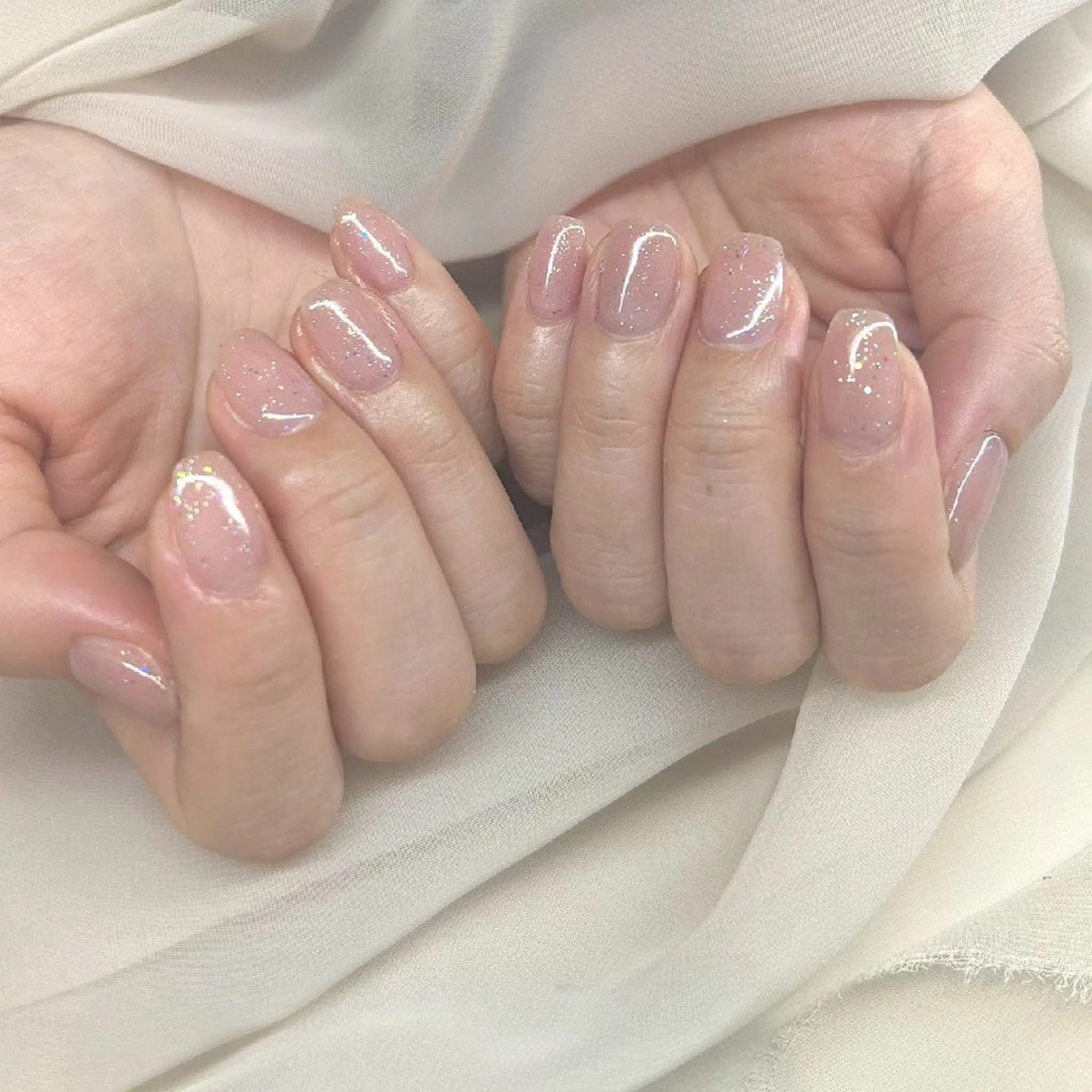 ネイル ラメ(グリッター) オフィスネイル ピンク ハンドネイル Richer  ~nail & eyebeauty ~所属・ai のネイルデザイン