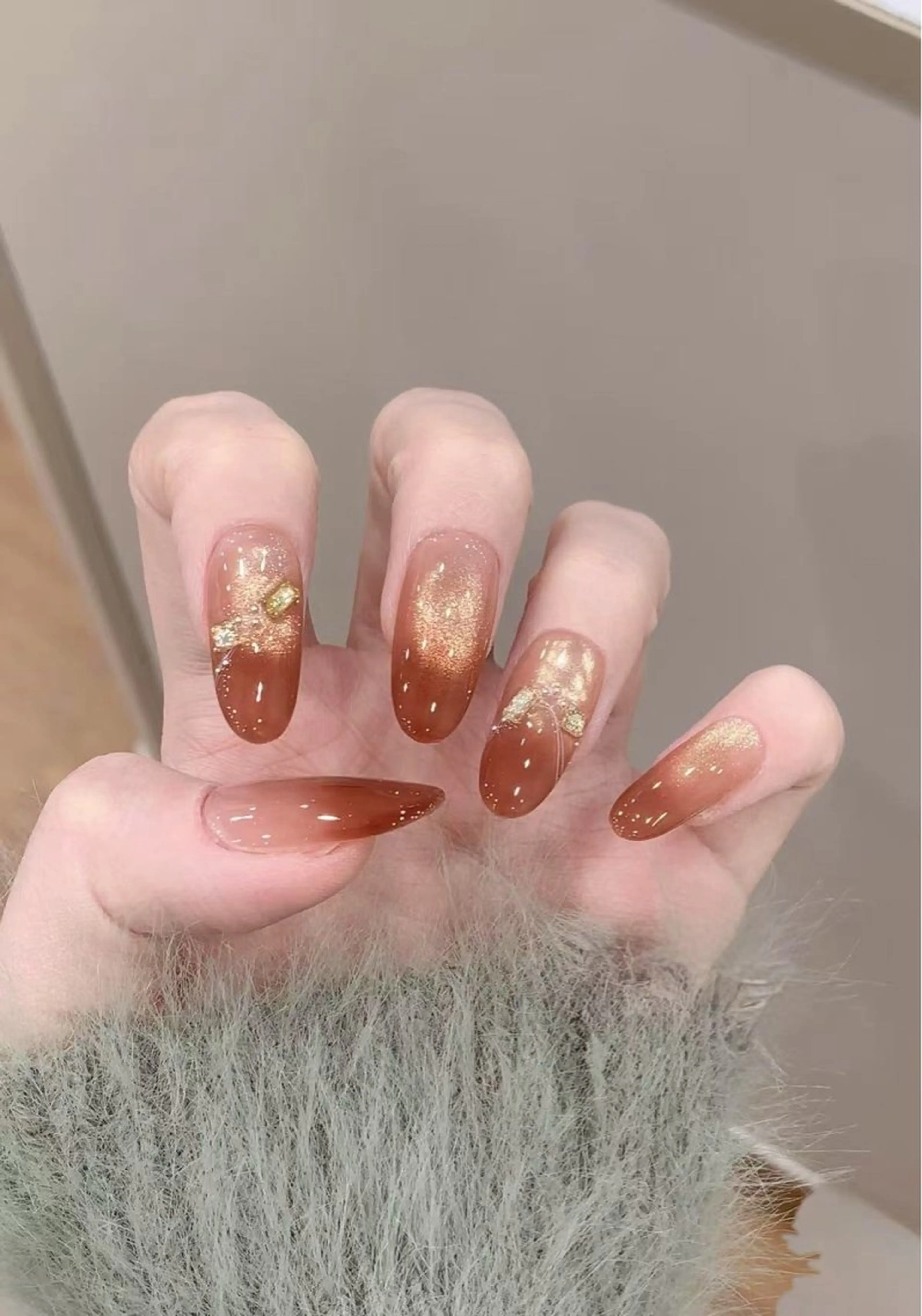 ネイル マグネットネイル ストーンネイル ハンドネイル H&B せつかのネイルデザイン