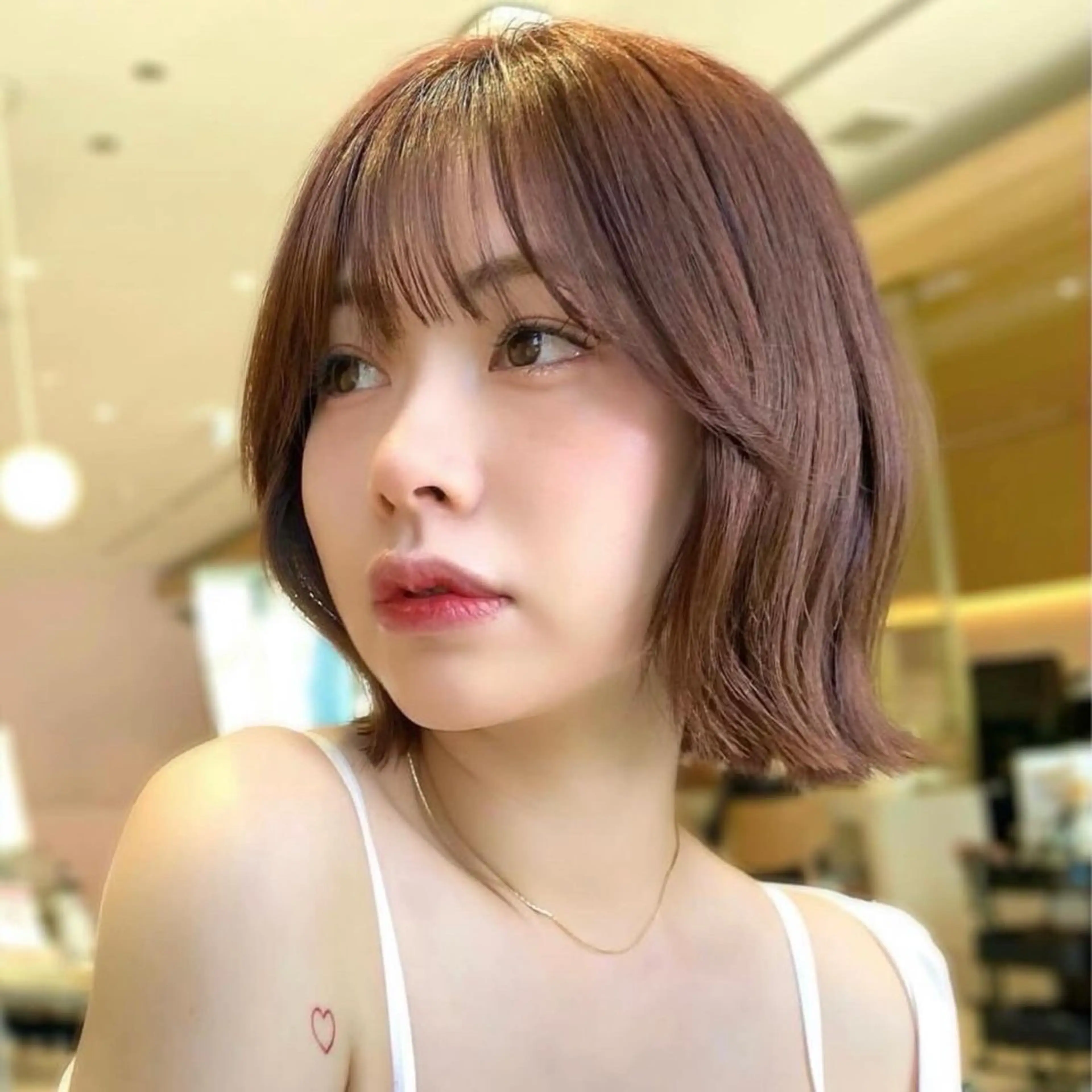 ショート カラー 切りっぱなしボブ ボブ くびれヘア くせ毛 髪質改善 カット ヘアカラー トリートメント 🌹艶ボブの達人🌹 SYOHEIのヘアスタイル