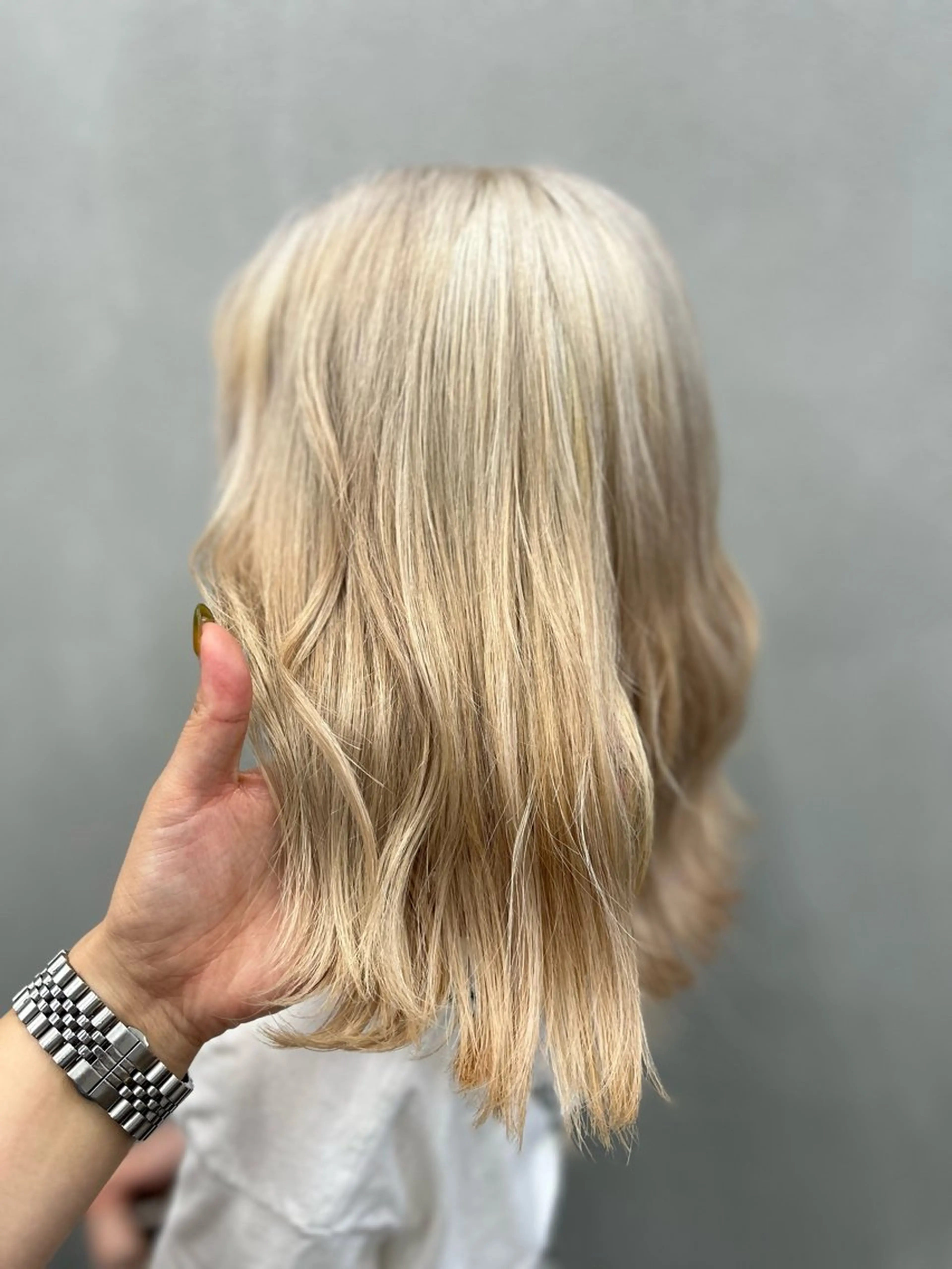 ミディアム カラー N/デザインカラー 🌿ナギのヘアスタイル