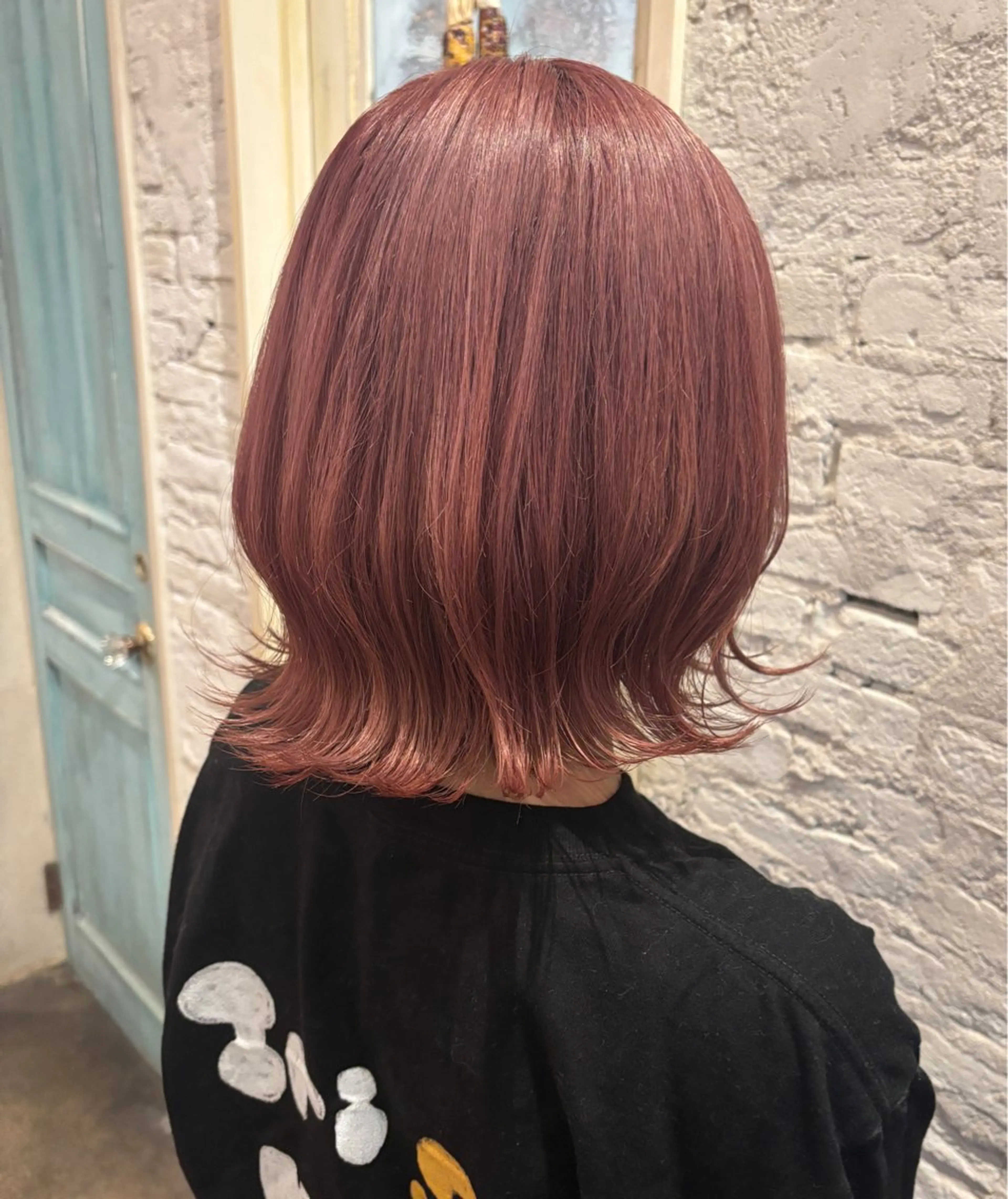 ミディアム カラー 大塚 実優のヘアスタイル