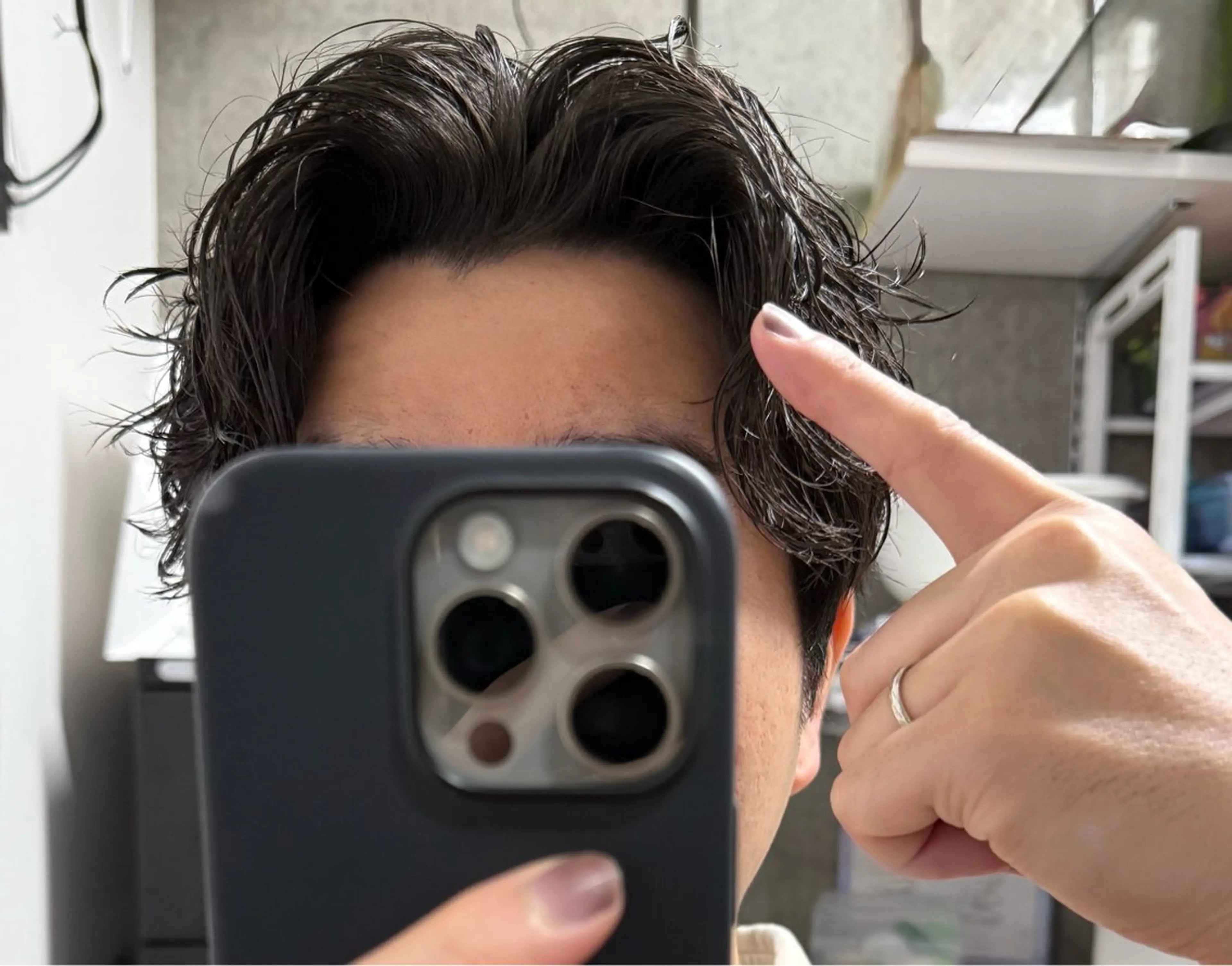 【清潔感爆上げセット】メンズカット＋スポットパーマ＋クイックカラー（ブラック系）の写真