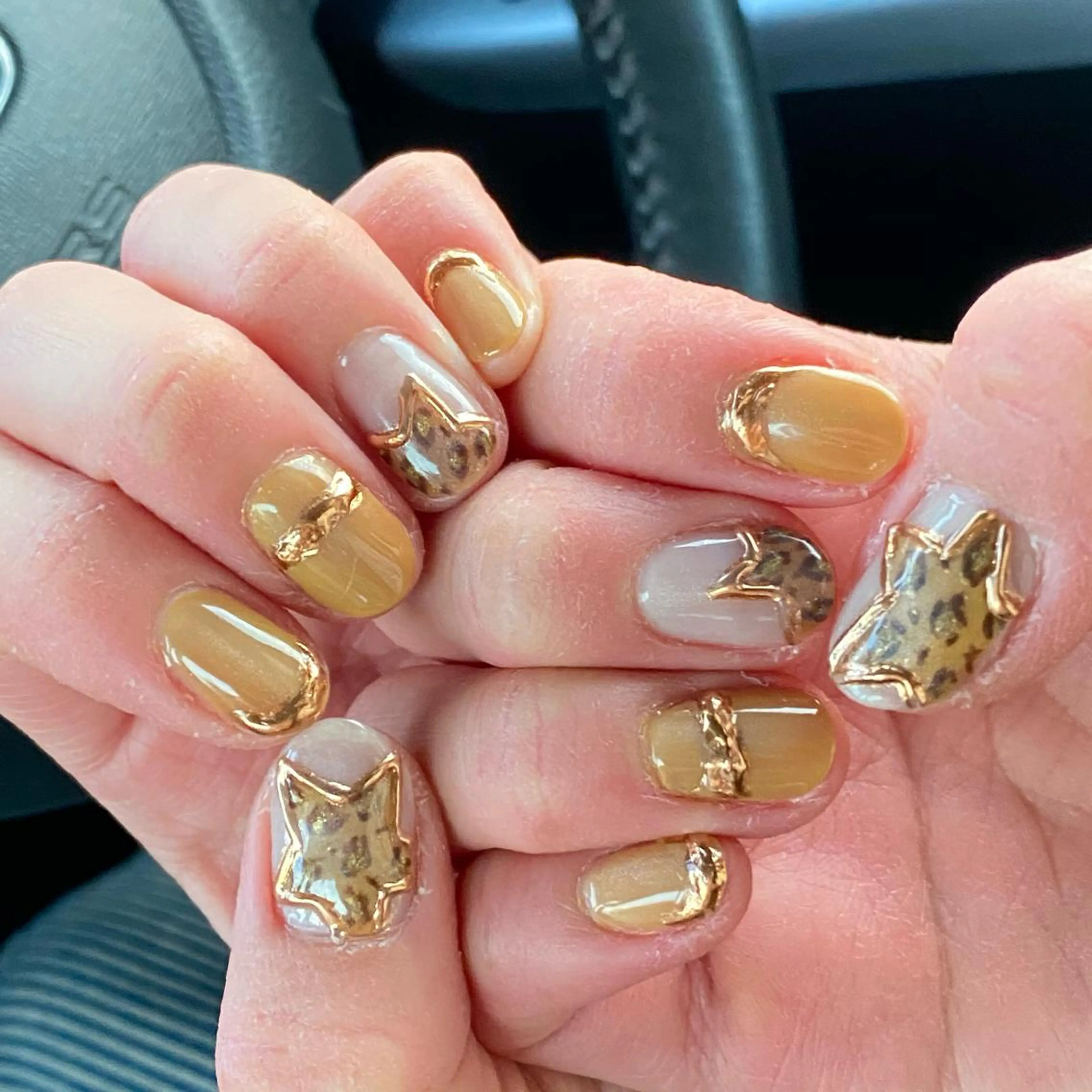 ネイル 田口 美奈のヘアスタイル