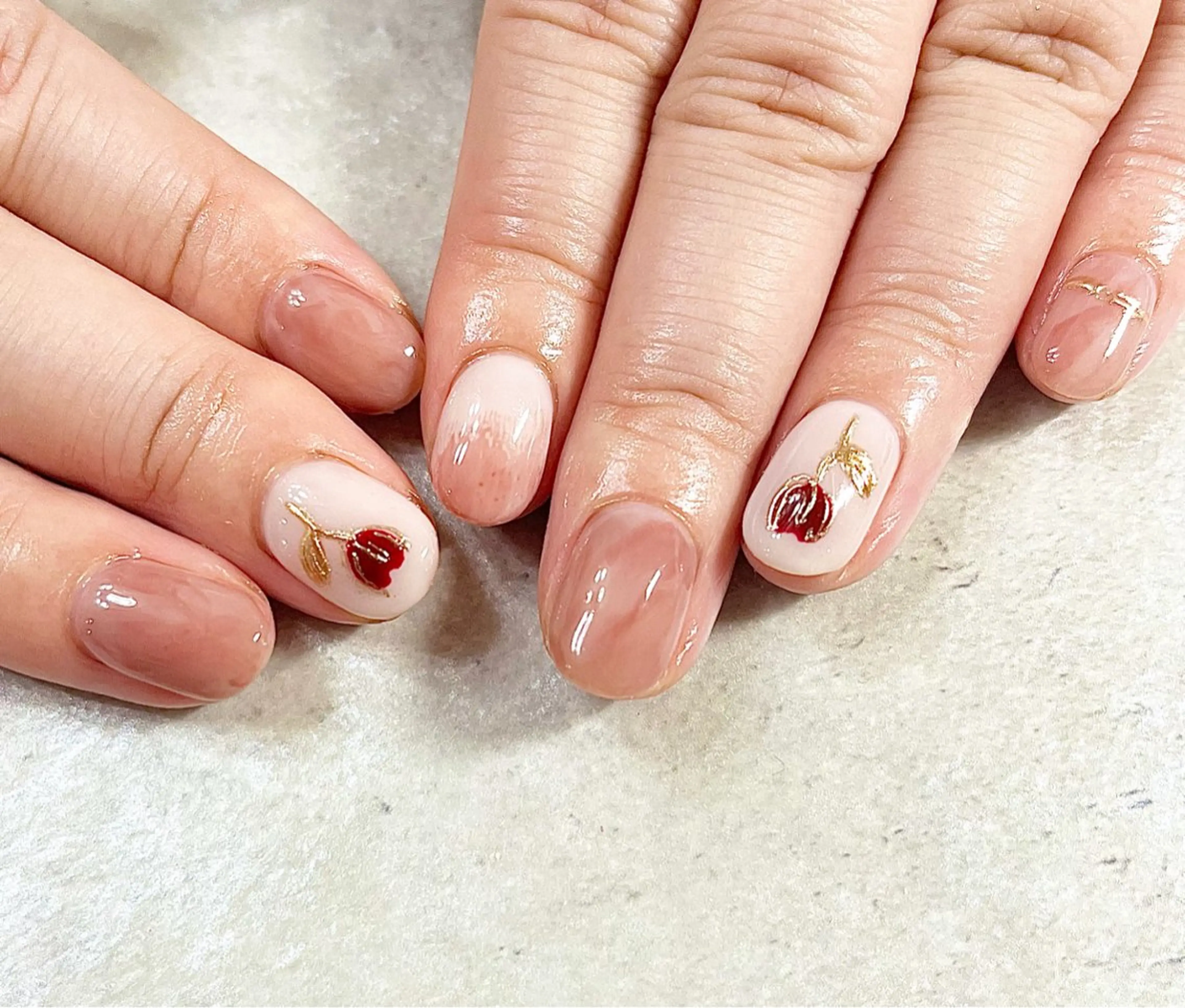 ネイル アートネイル フラワーネイル ミラーネイル 持ち込み ニュアンスネイル ハンドネイル ネイルサロン ミールのネイルデザイン