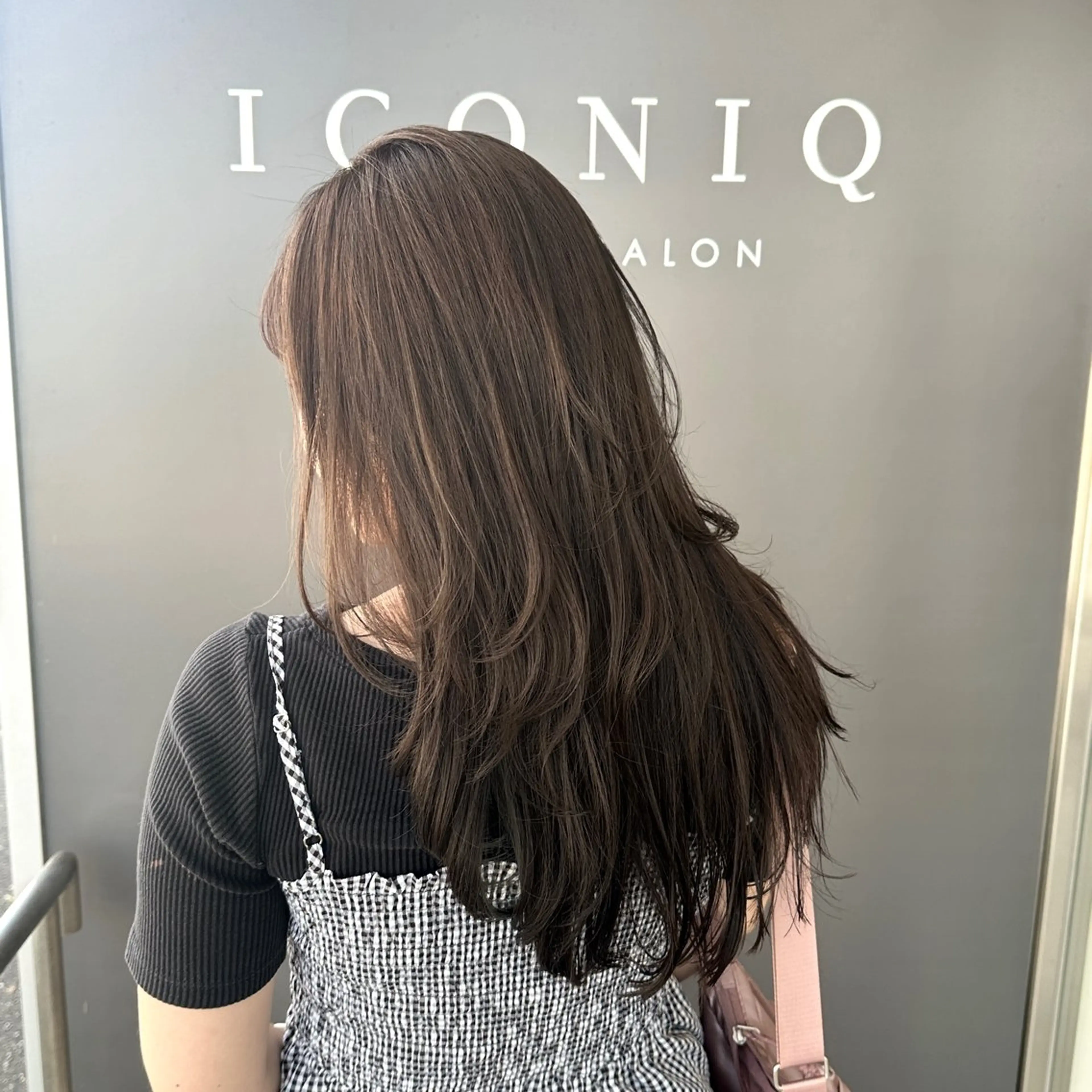 【🪄︎︎ハイライトデザインカラー🪽✨】💎艶カラー💎✖️最高級トリートメント付💞の写真