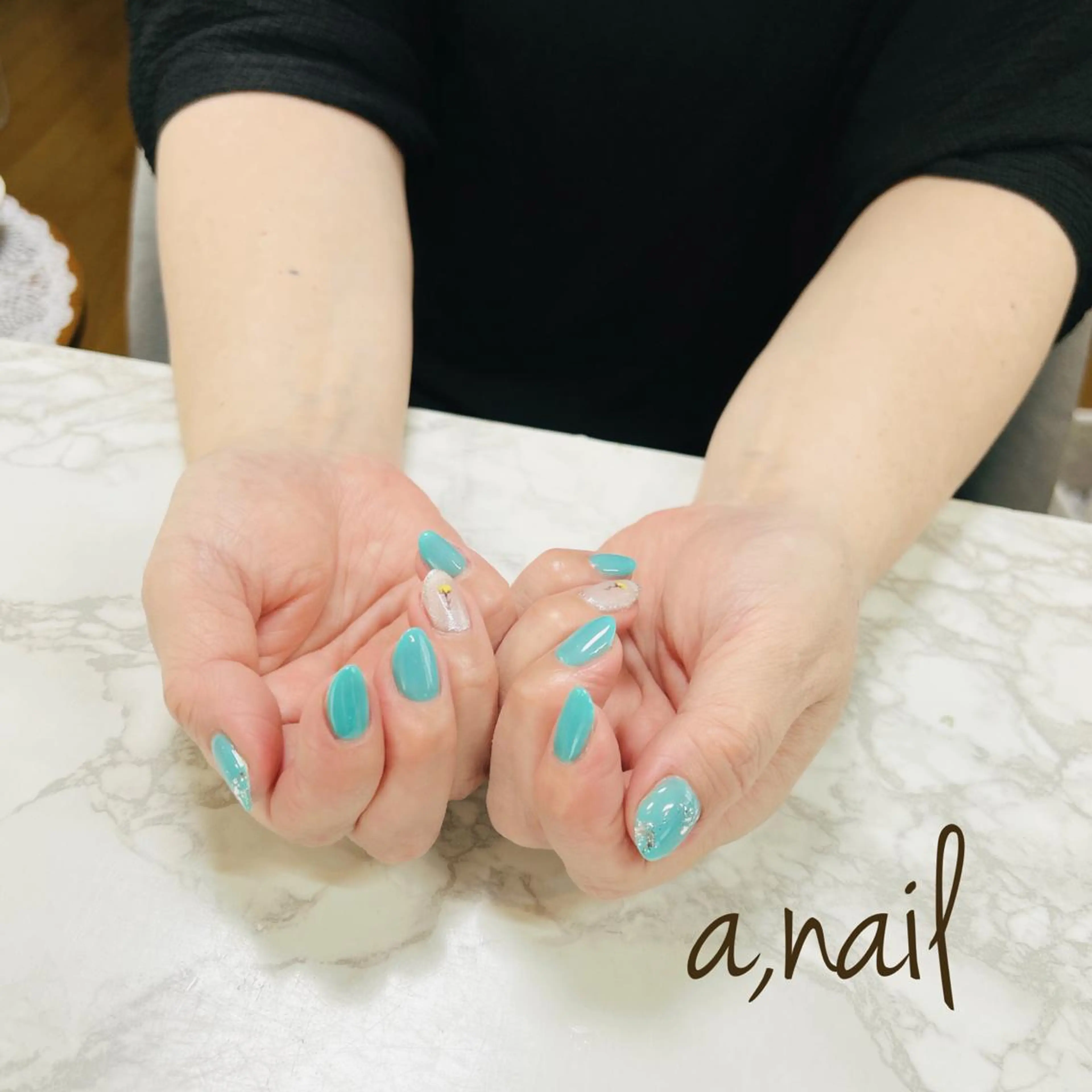 ネイル フラワーネイル フットネイル ジェルネイル グラデーション オフィスネイル ネイルサロン エーネイルのネイルデザイン