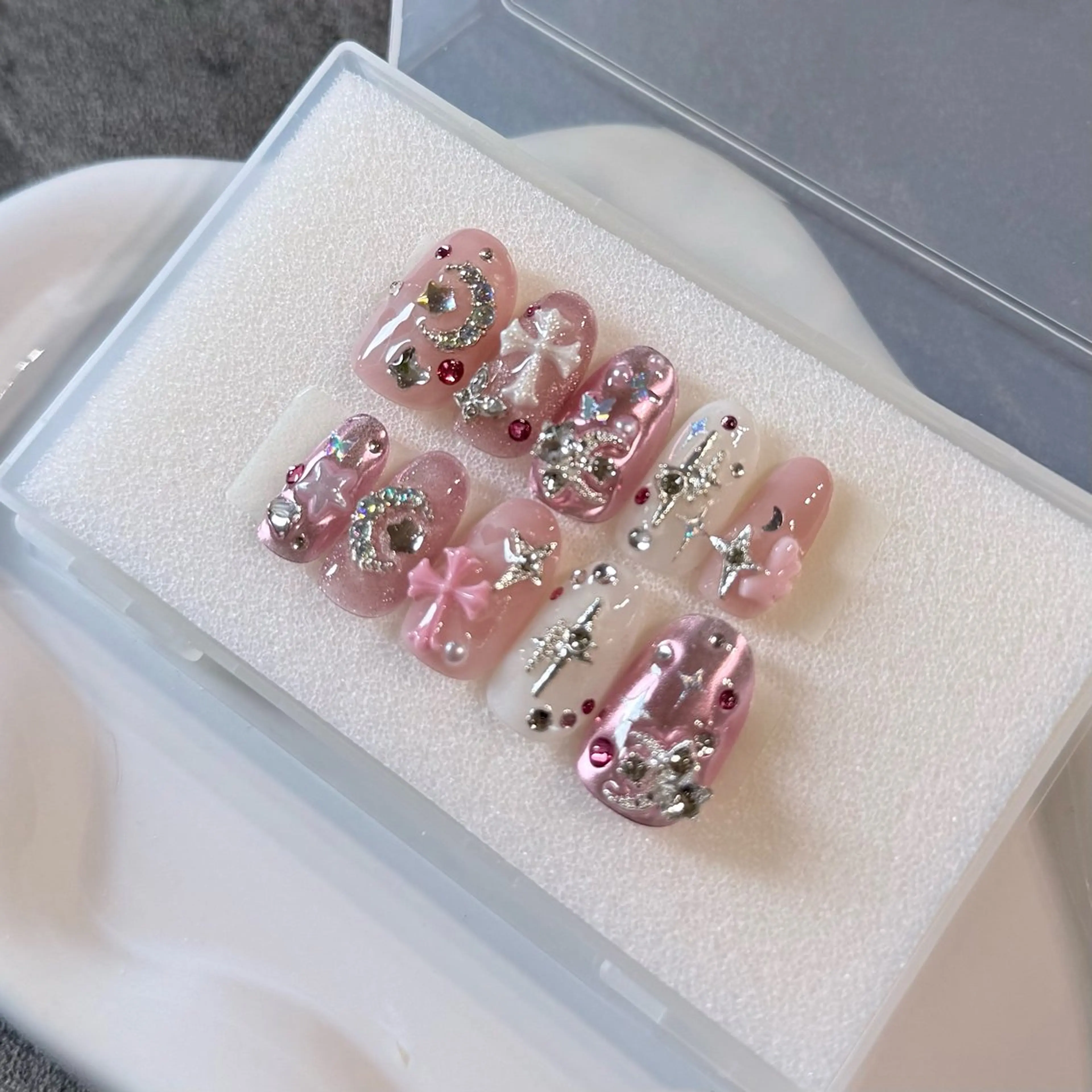 オーダーチップ💅🏻(デザインの打ち合わせ、サイズ採寸の後作成に1週間程度お時間頂きます)の写真