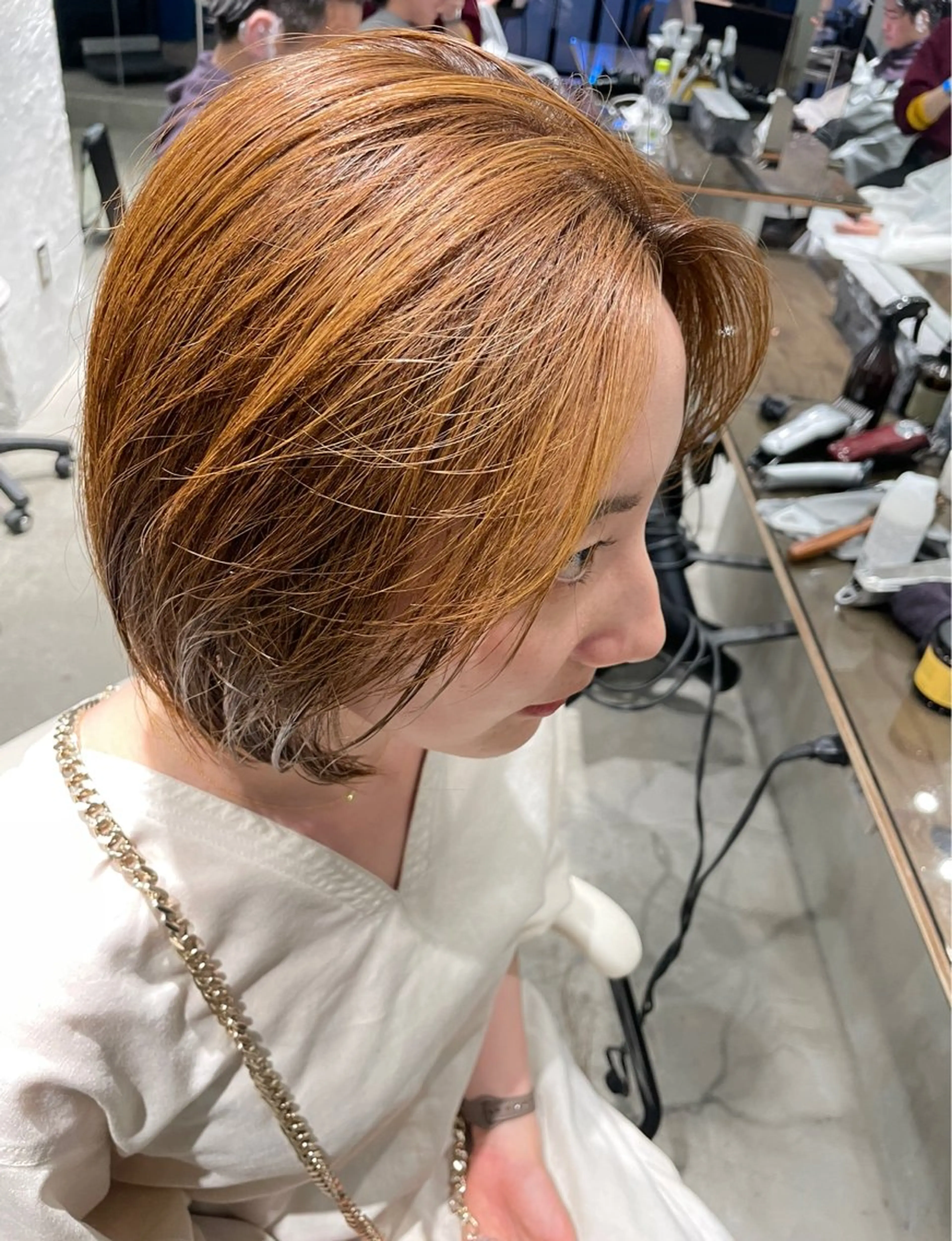 ミディアム カラー ブリーチ ダブルカラー ブリーチなしカラー ヘアカラー トリートメント ヘアセット スパイラルパーマ 🌐hina⭐️のヘアスタイル
