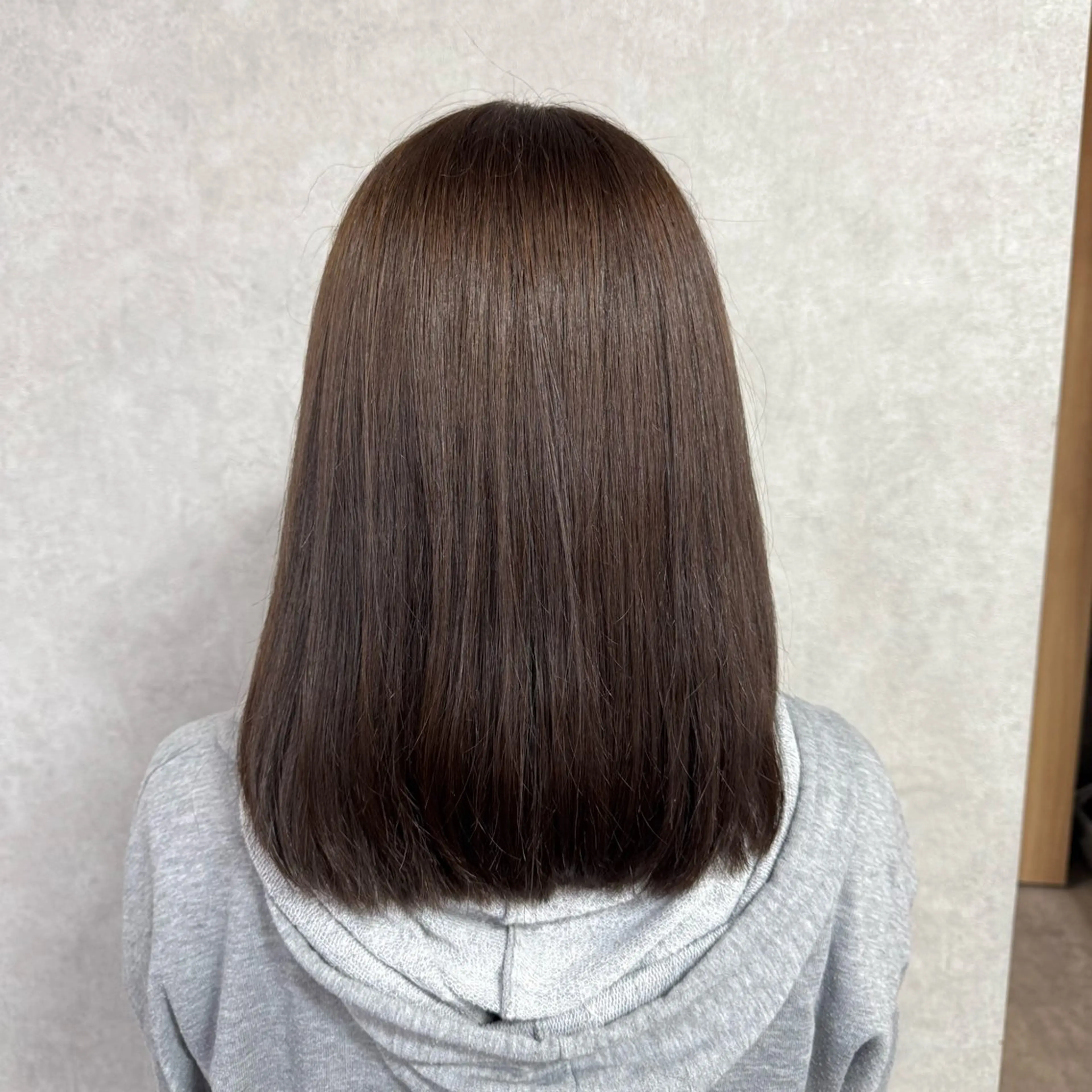 セミロング カラー ブラウンカラー 透明感カラー ナチュラルブラウン DILGA LINK Rioのヘアスタイル