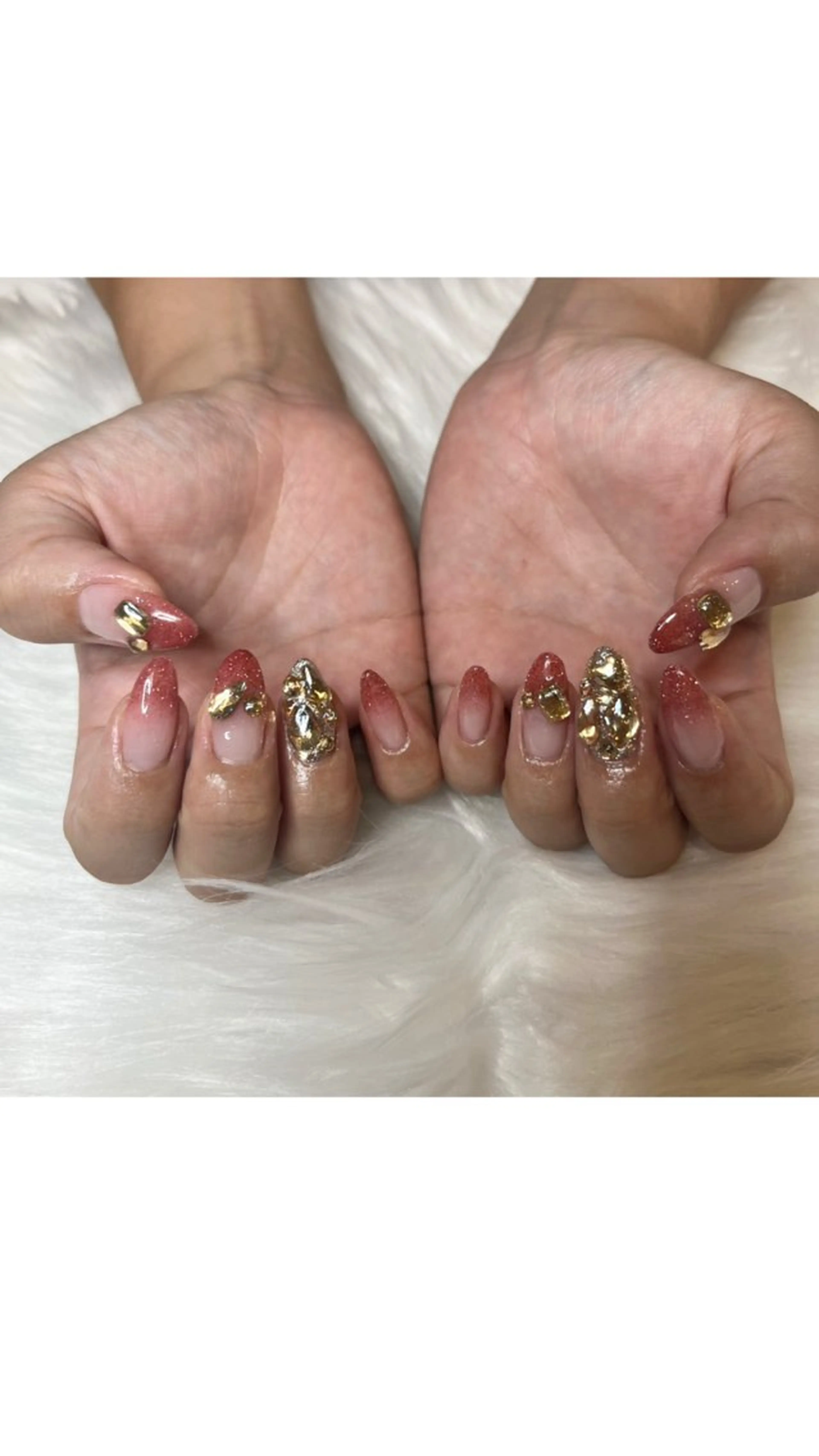 ネイル フラッシュネイル ラメ(グリッター) 赤色 D'accord Megumiのネイルデザイン