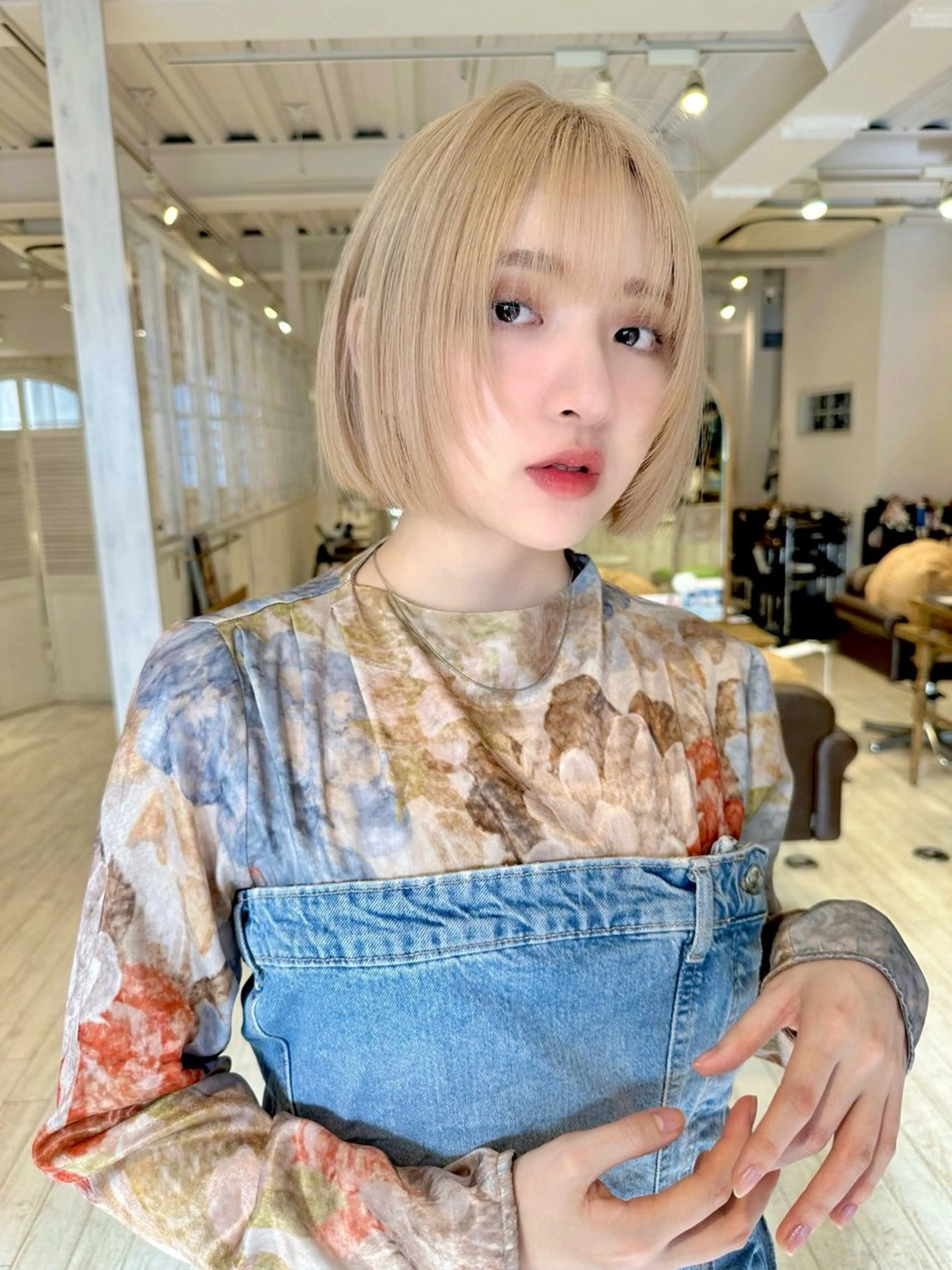 ショート カラー トレンドヘア🌿 chinariのヘアスタイル