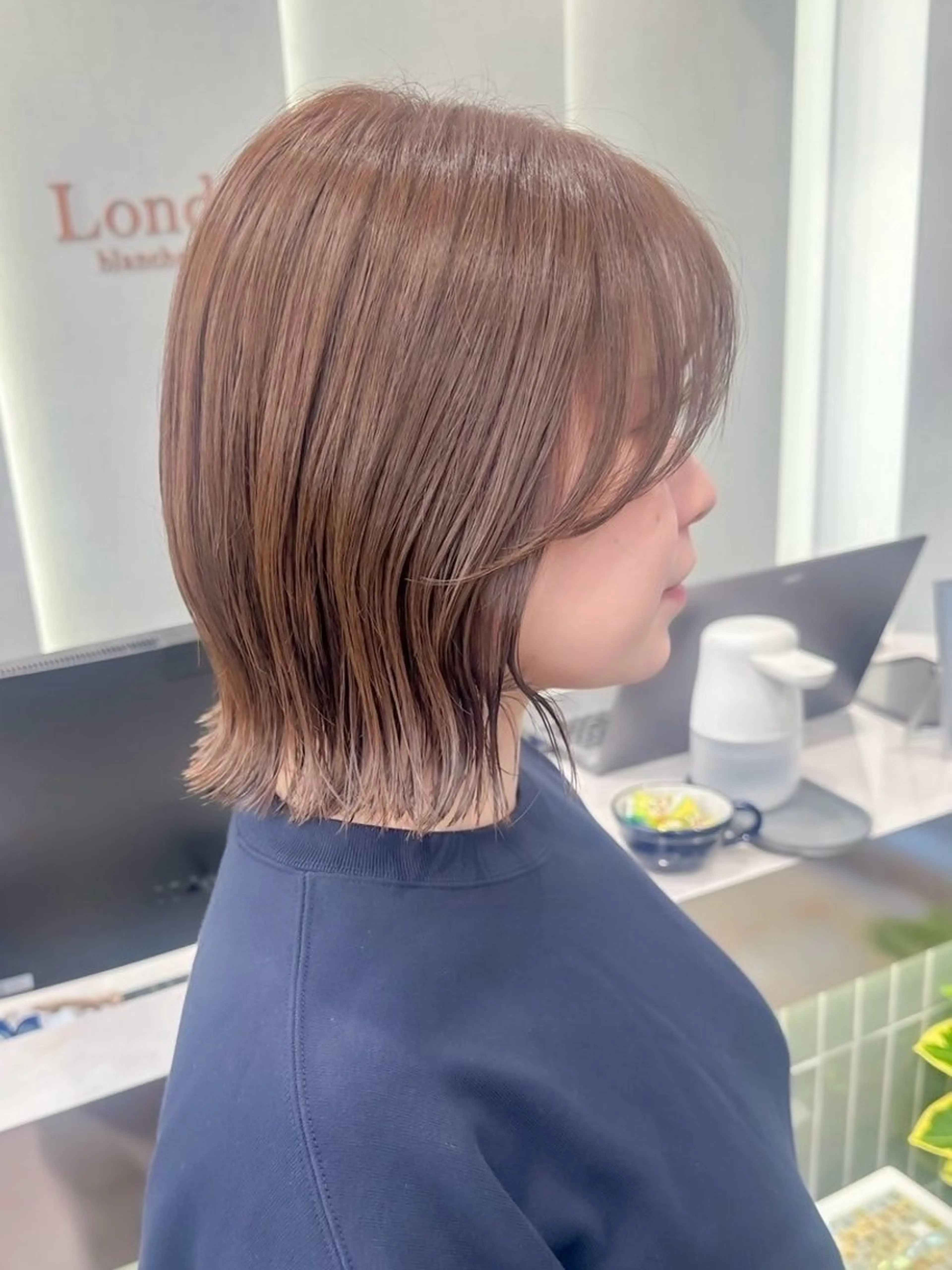 ミディアム ヘアカラー トリートメント 💖ボブ/髪質改善 顔周りレイヤー/ユイのヘアスタイル