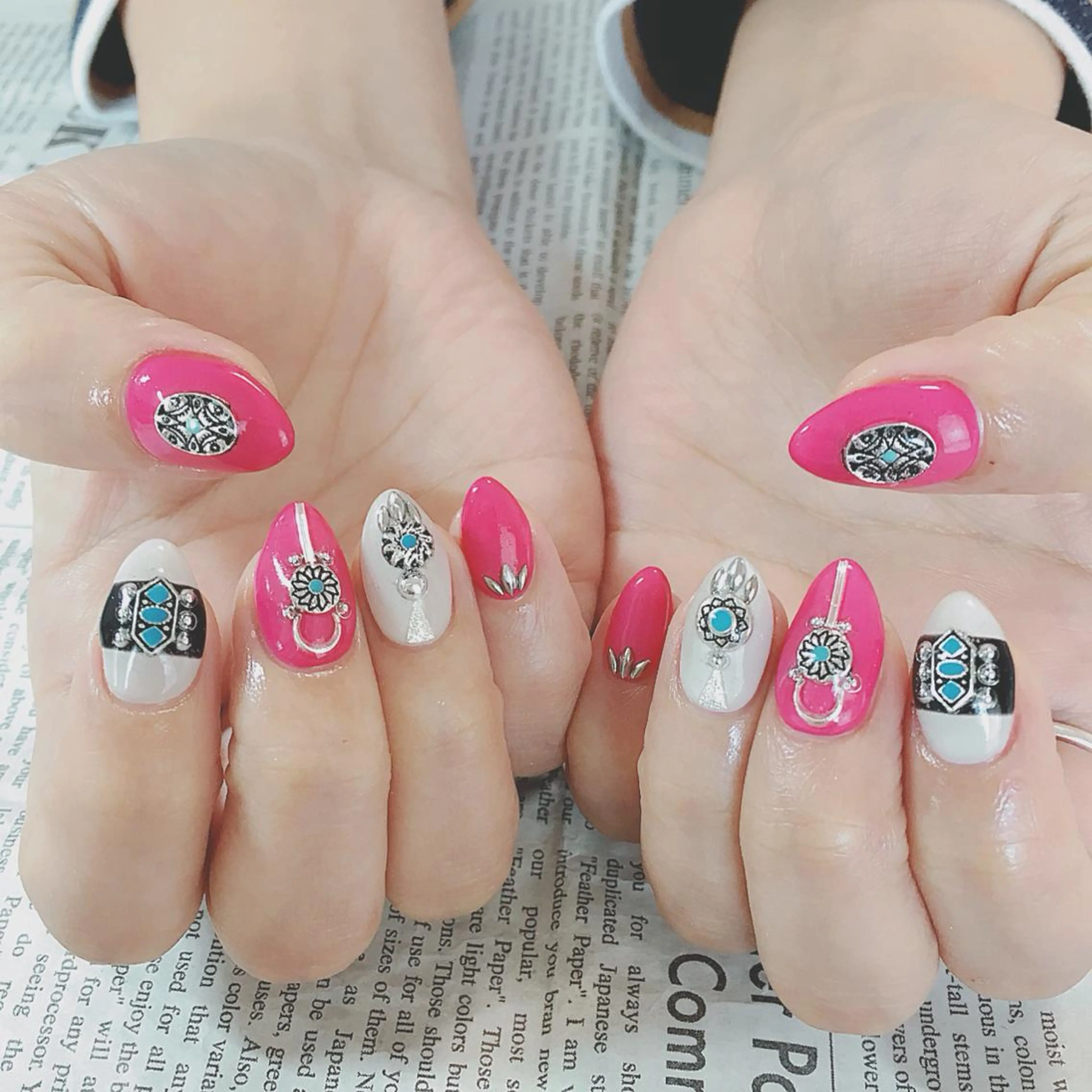 ネイル 森山 舞のネイルデザイン