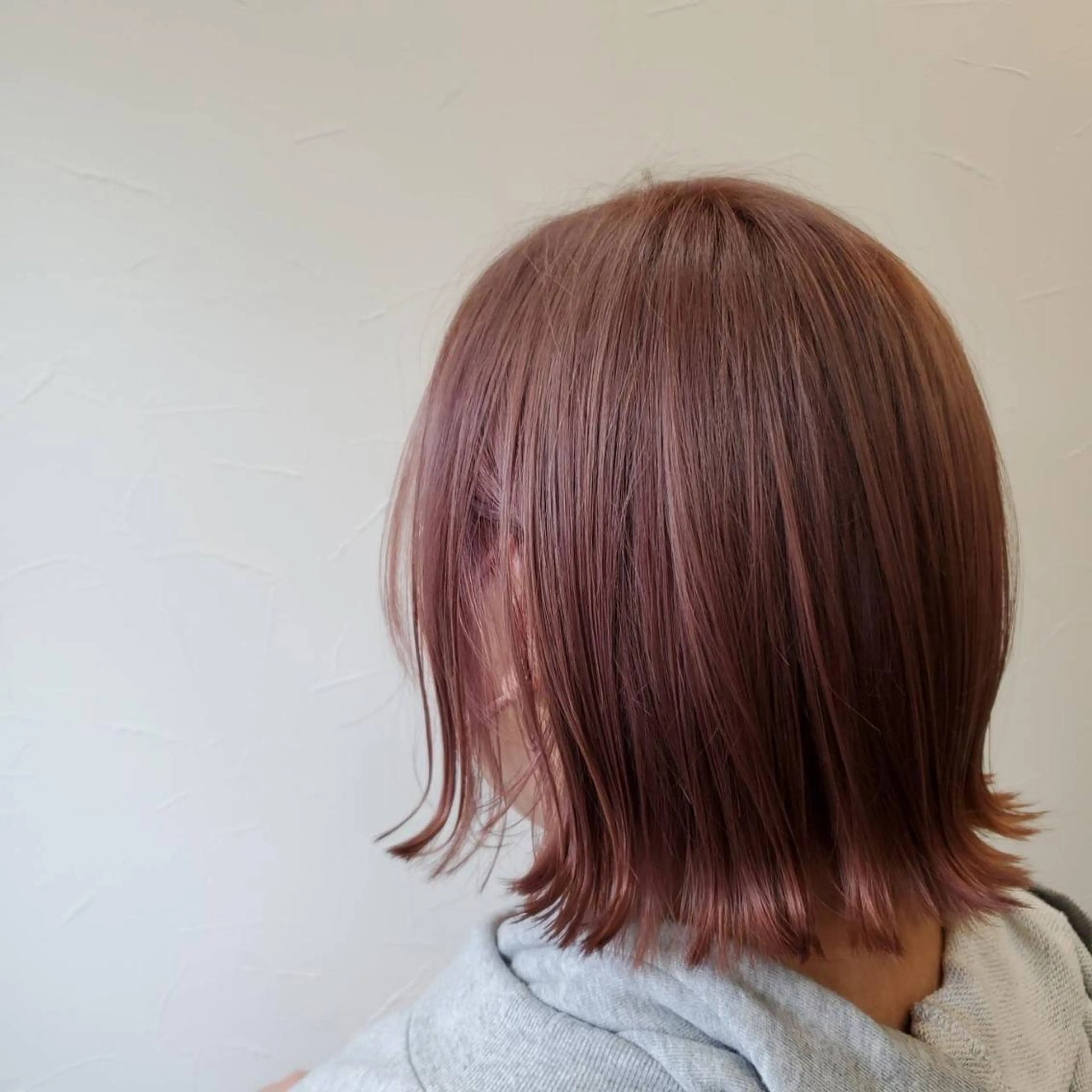 ミディアム カラー 佐藤 怜央のヘアスタイル