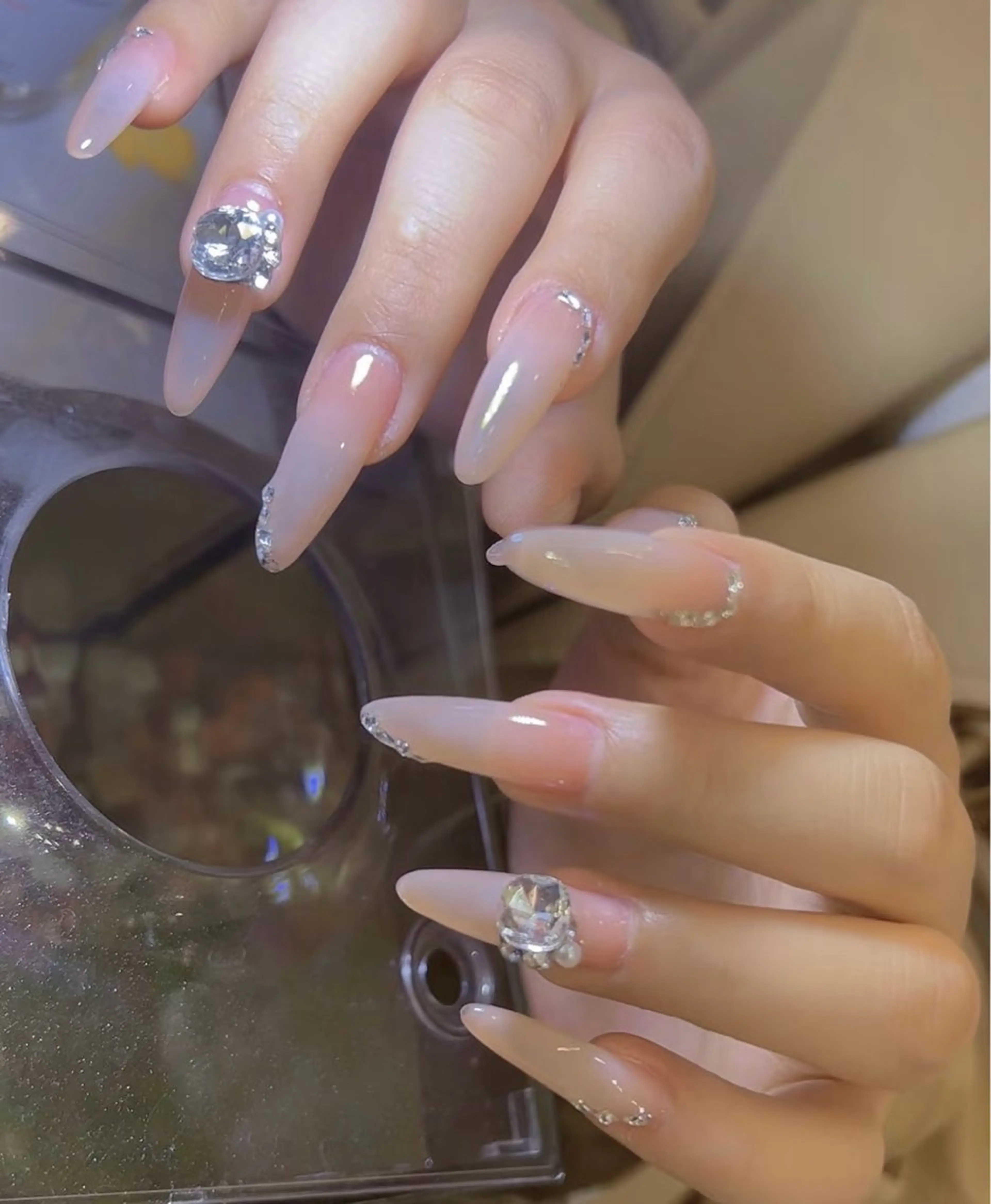 ネイル 高木 維麗絲のネイルデザイン