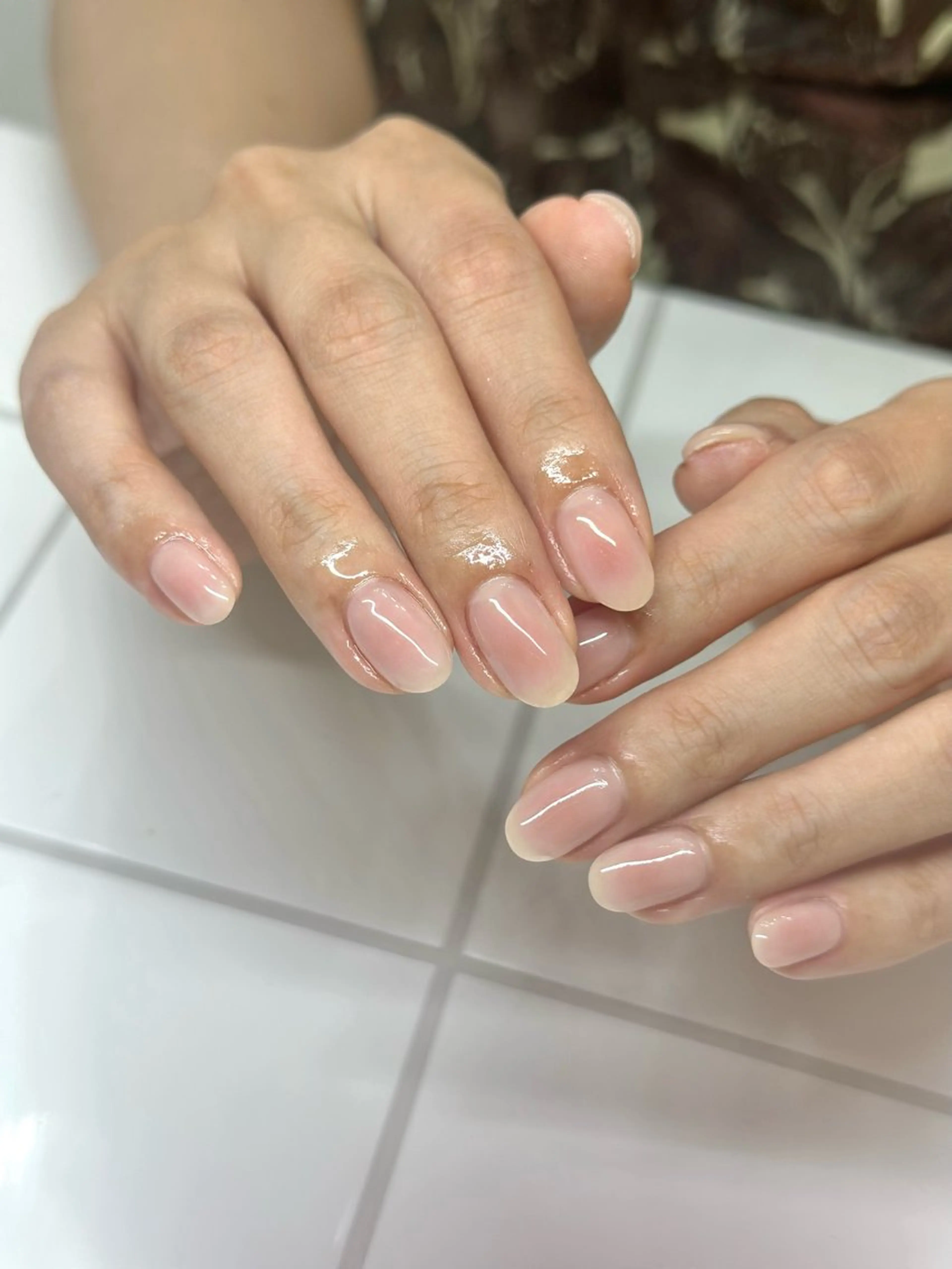 ネイル チークネイル kkum nail nailistのネイルデザイン