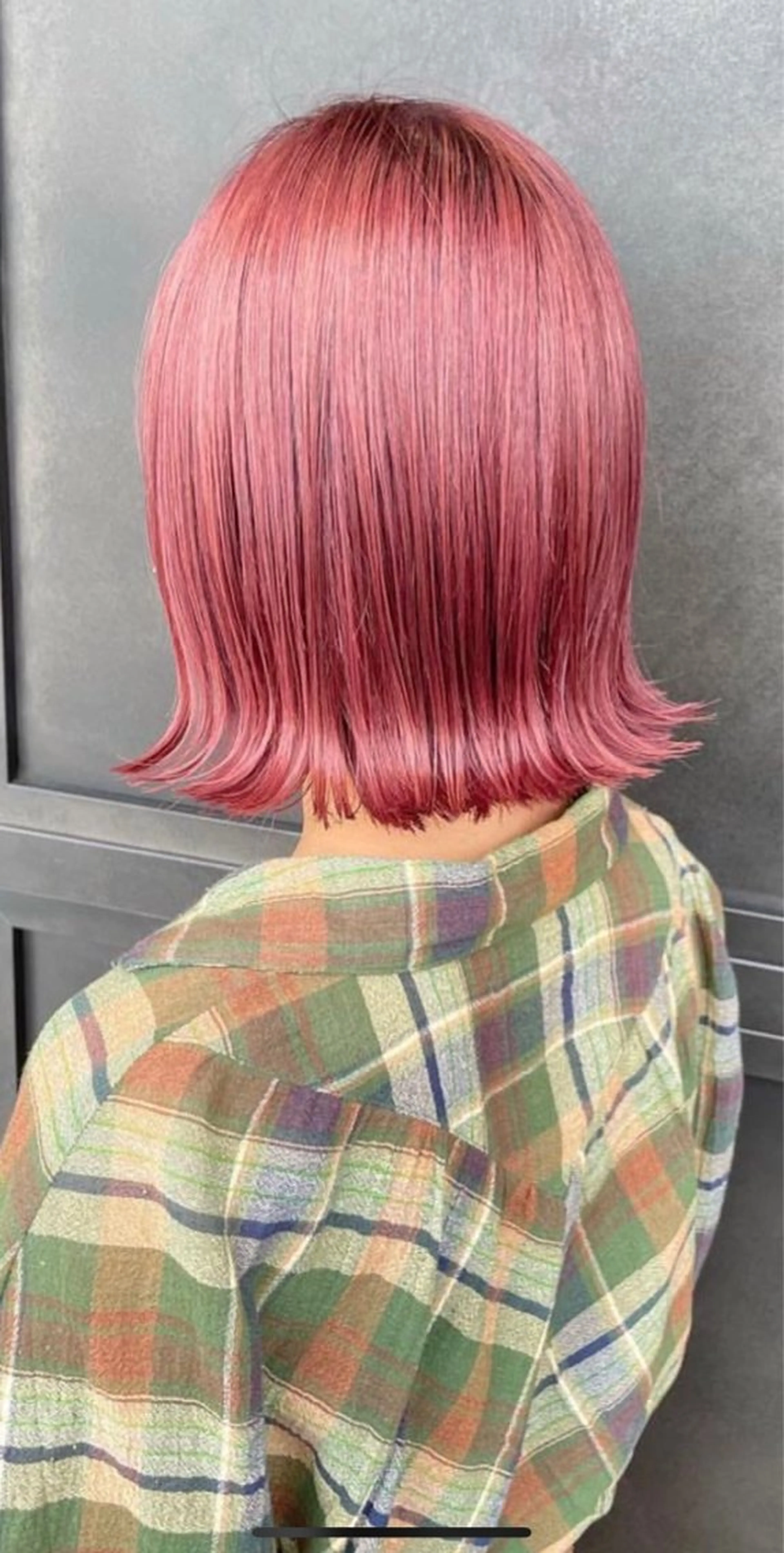 カラー 大月 夏歩のヘアスタイル