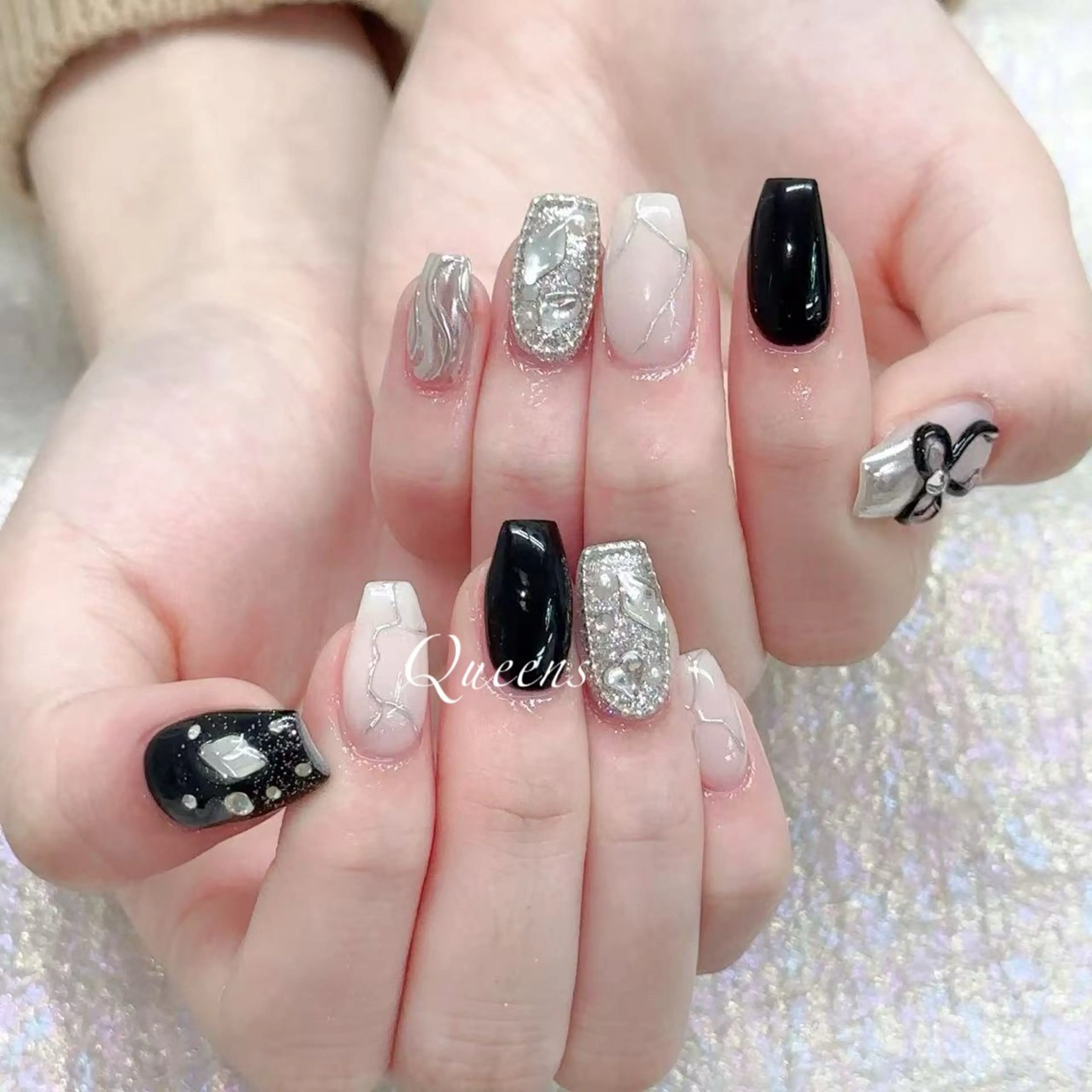 ネイル ハンドネイル Queens マオのネイルデザイン