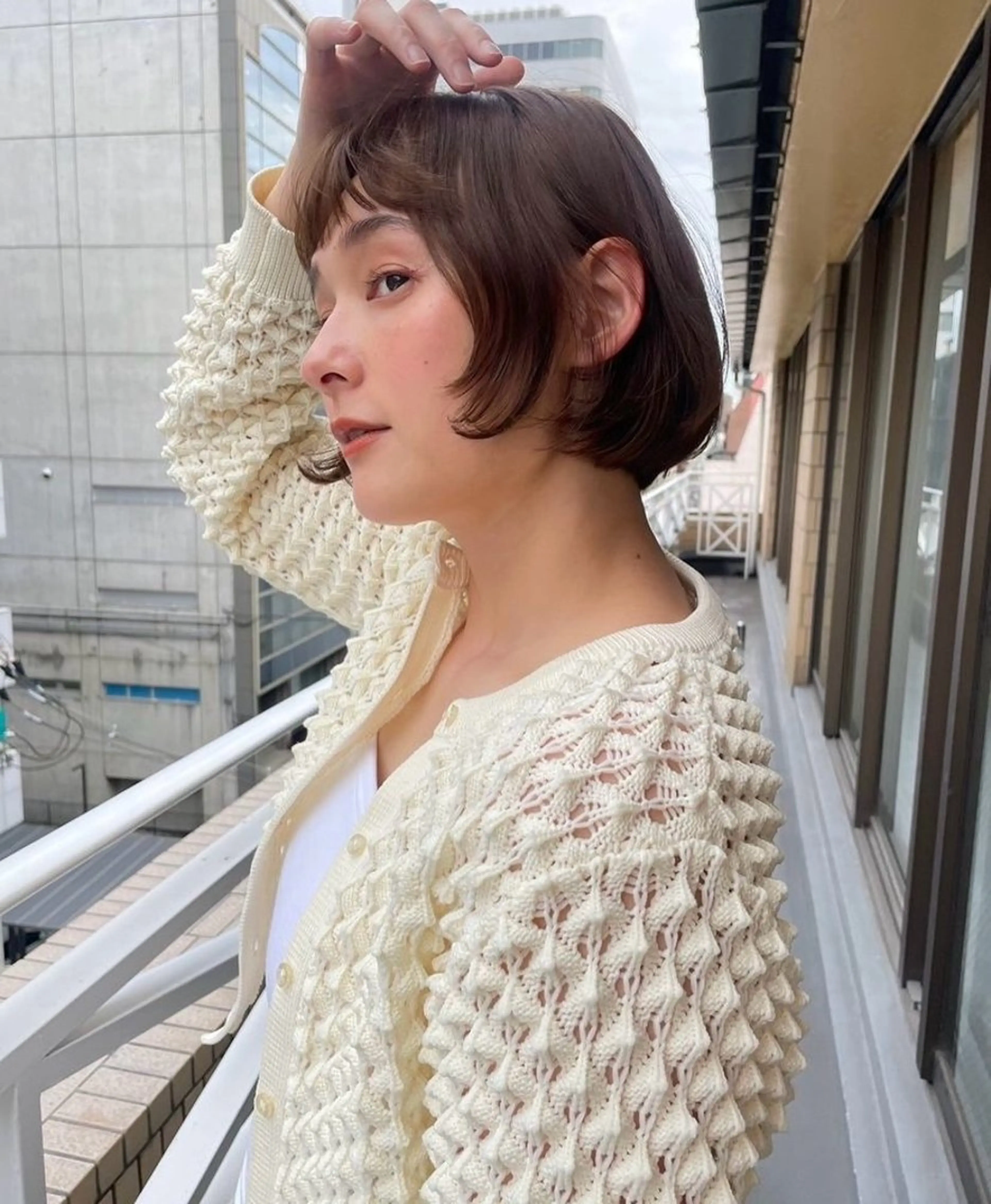 ショート 透明感/グレージュ/ レイヤー/ 青空のヘアスタイル