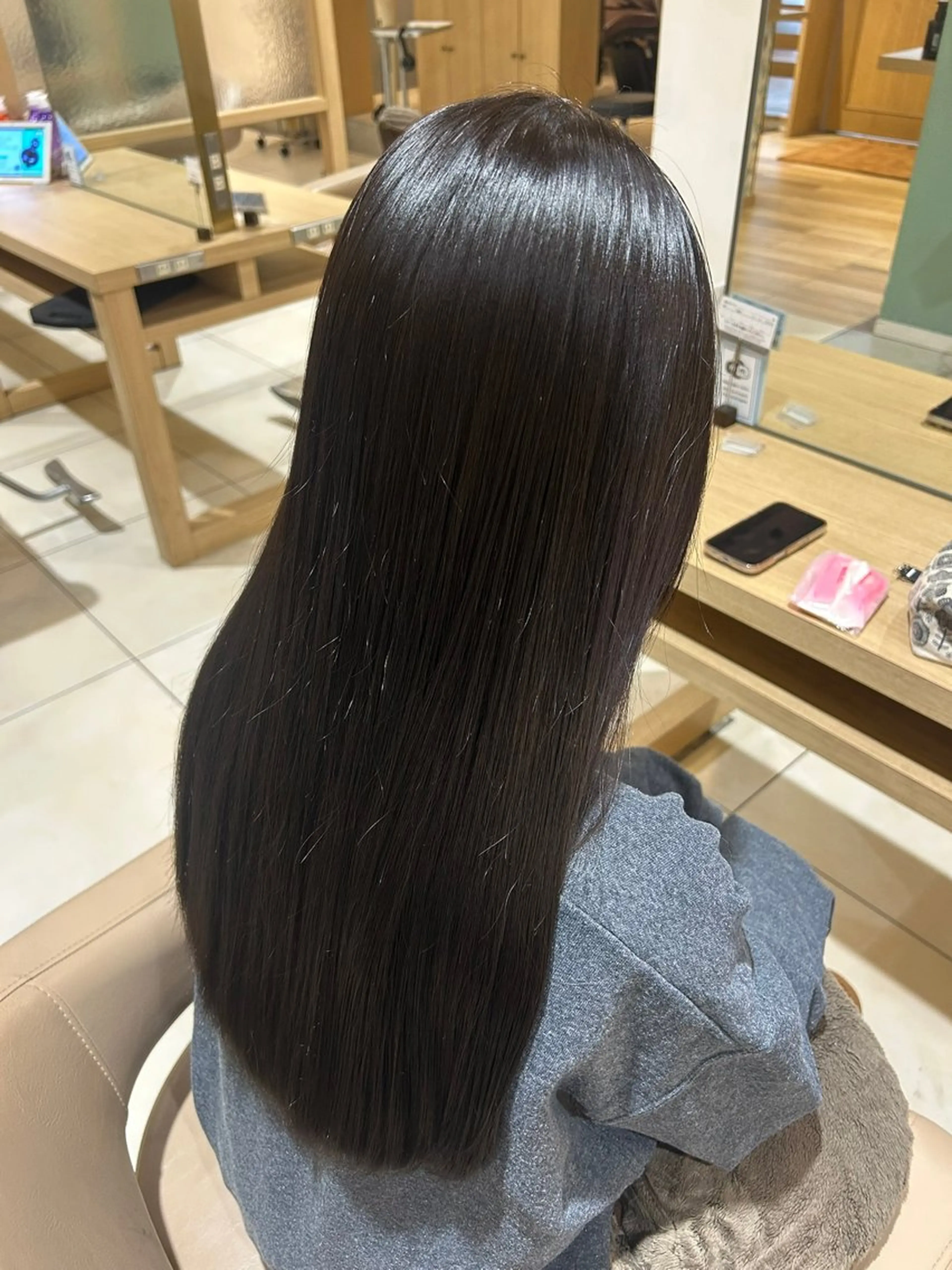 ロング ヘアカラー 艶カラー⛄️💙 ゆきなのヘアスタイル