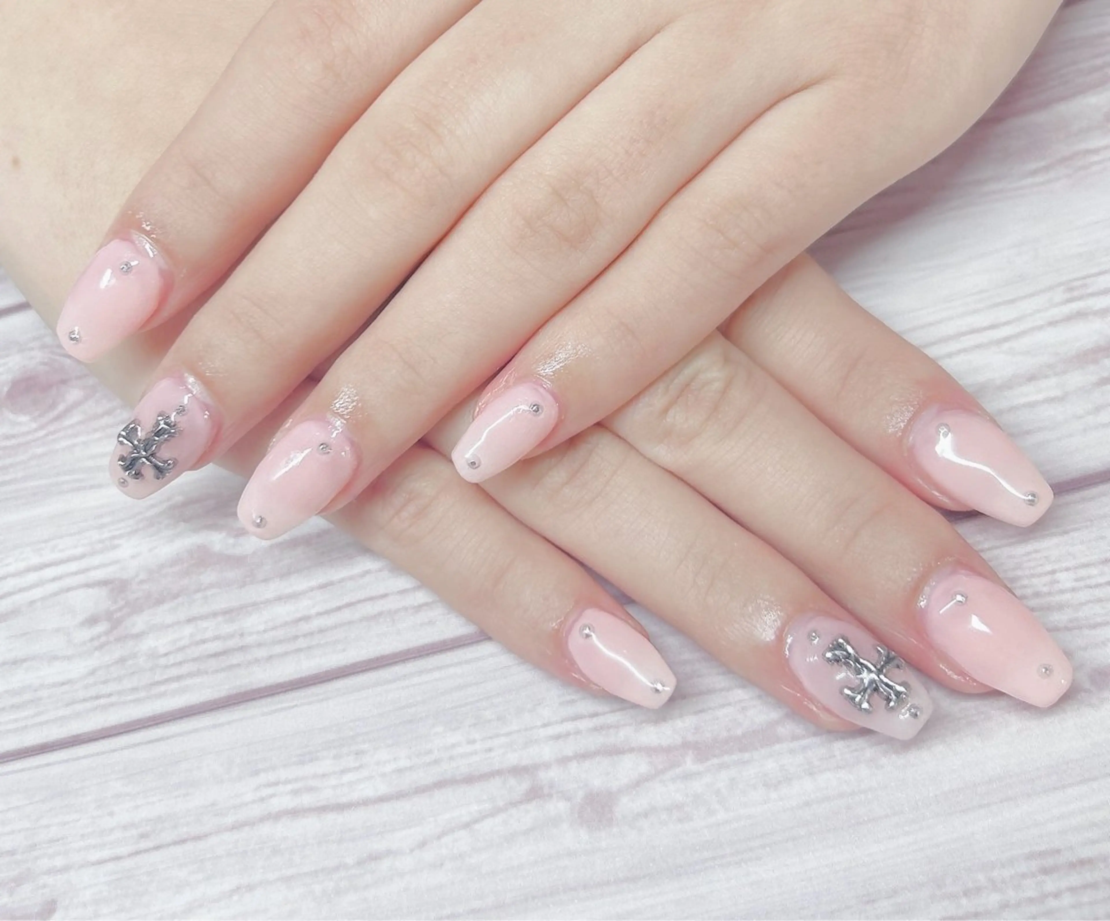 ネイル ワンカラーネイル MYu Beauty Salon YURIのネイルデザイン