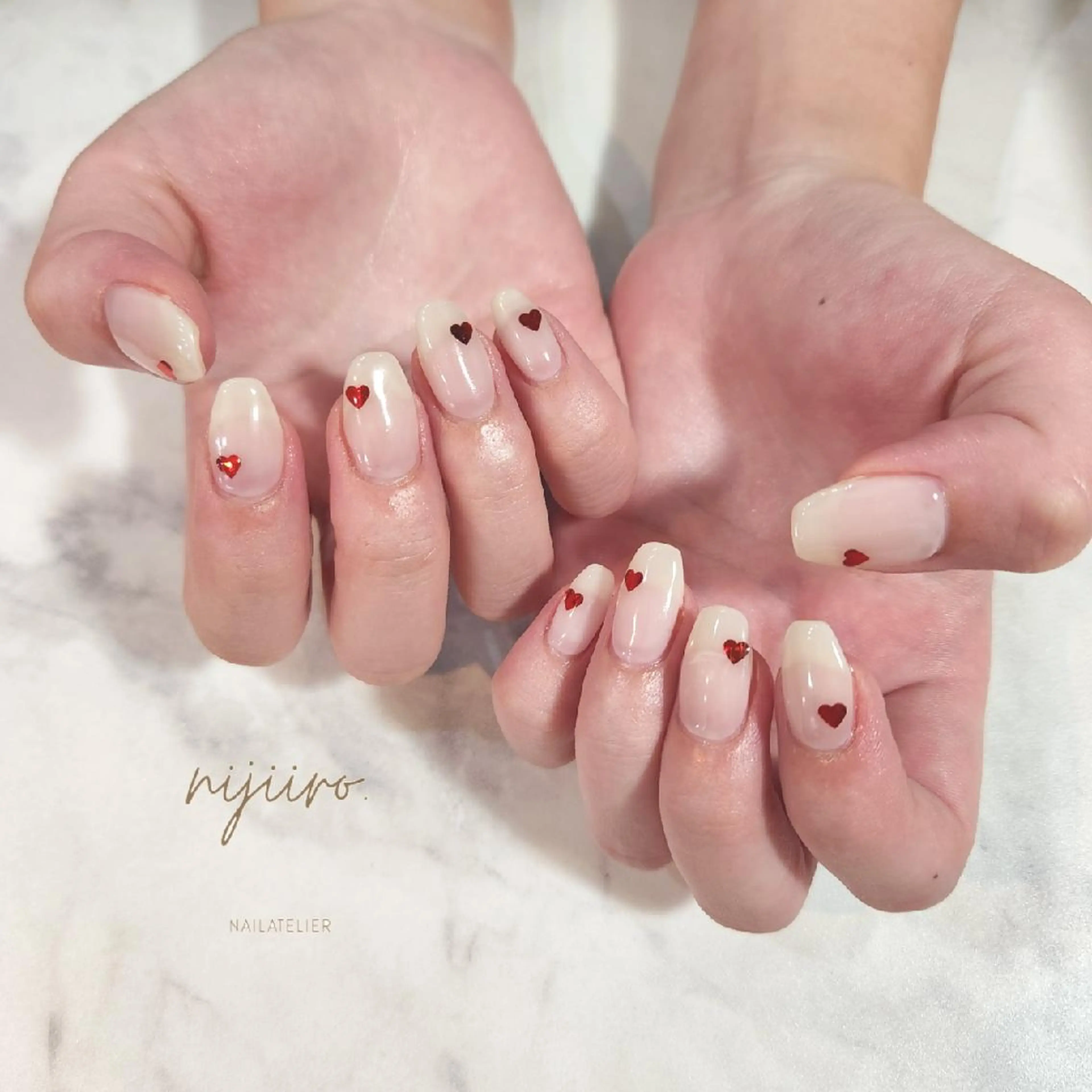 ネイル ハンドネイル nijiiro🌈 サトウのネイルデザイン